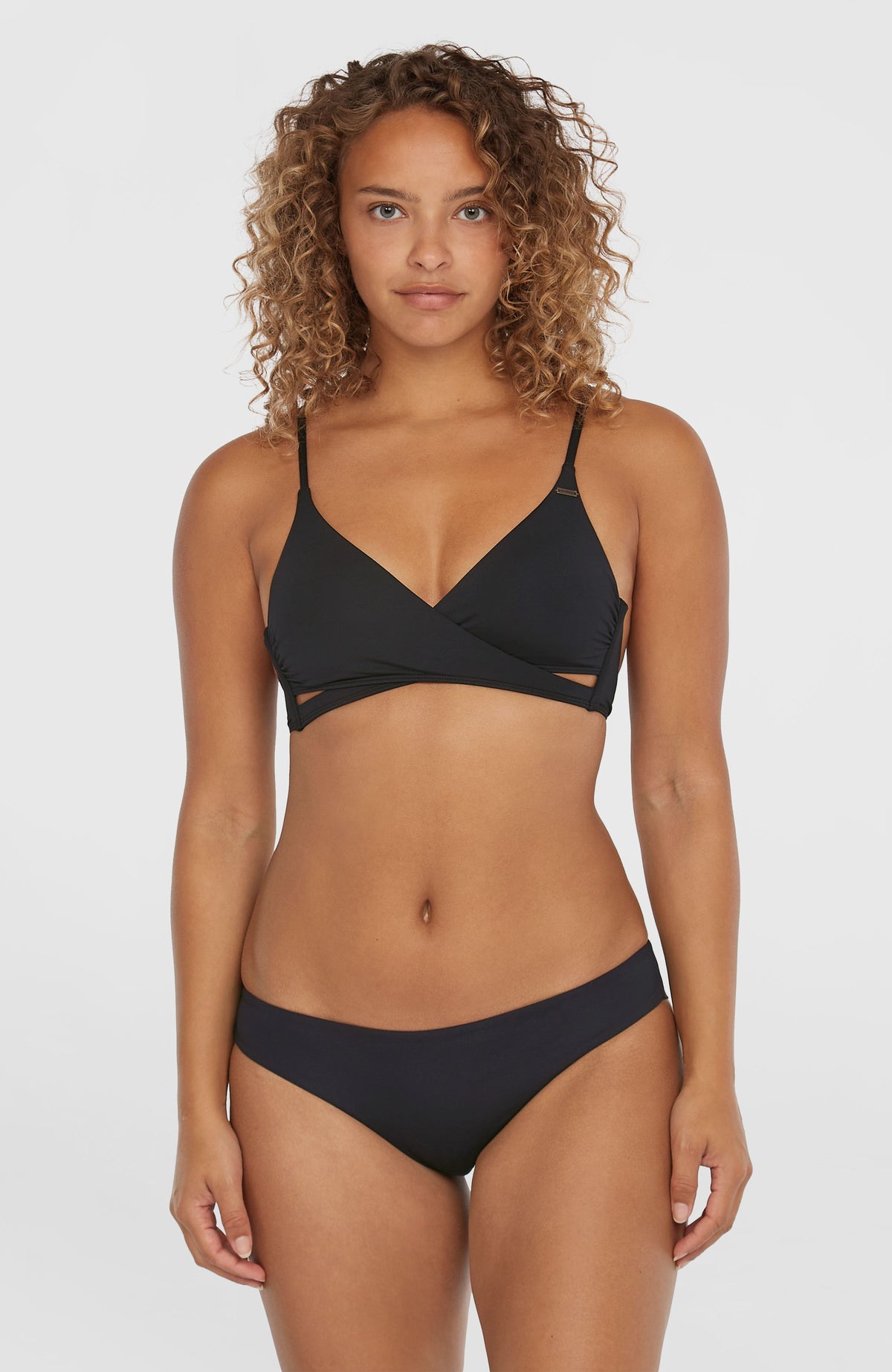 Essentials Baay Maoi Bikini-Set | Black Out