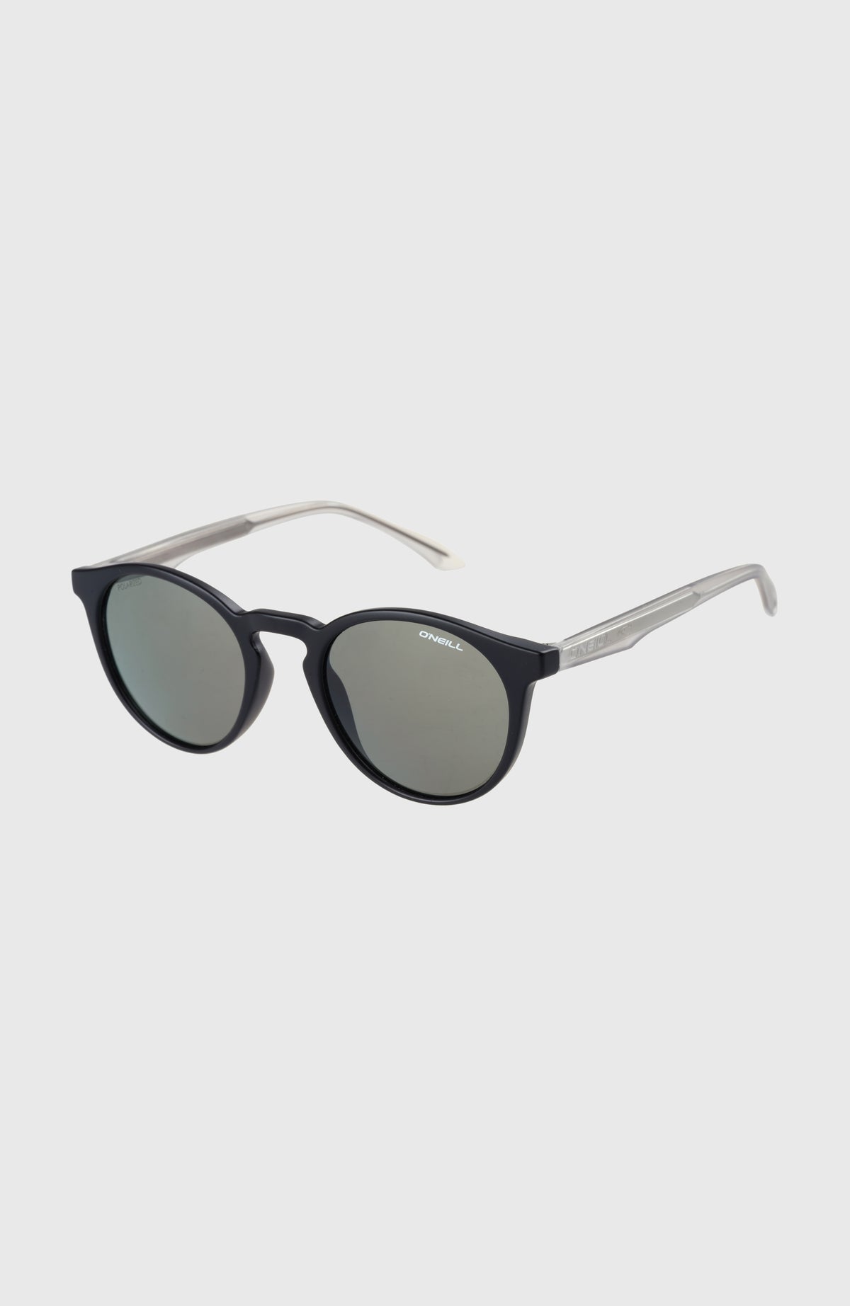 ShoreBreak Schwarz Sonnenbrille für Herren, schwarz, freigestellt von schräg vorne in Dreiviertelansicht