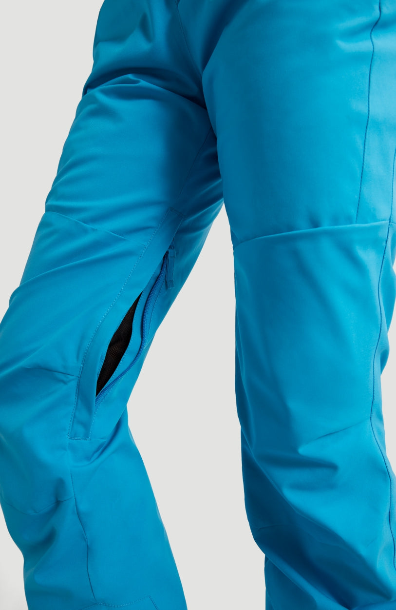 Nahaufnahme des geöffneten Belüftungsreißverschlusses am Hosenbein der türkisen Ocean Mission Snow Pants Schneehose