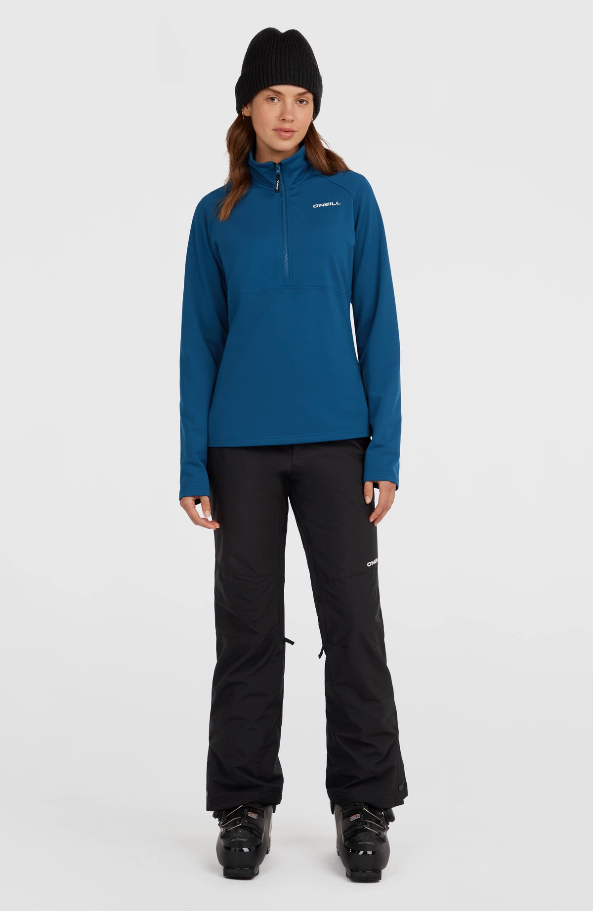 FWC'Cruz Fleecepullover für Damen, blau, Ganzkörperansicht am Model