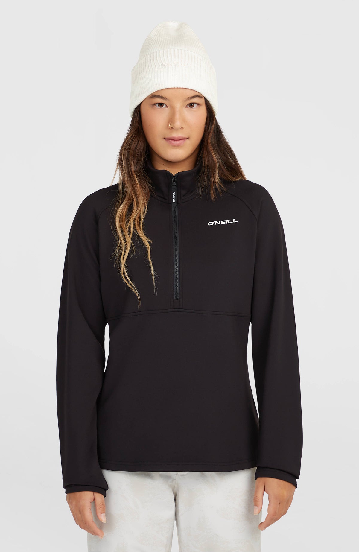 O'Neill FWC'Cruz Fleecepullover mit Halbreißverschluss für Damen, schwarz, Vorderansicht am Model