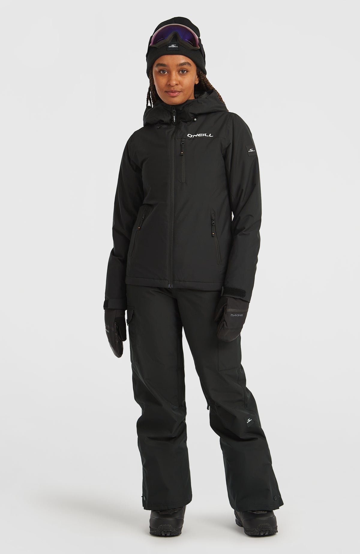 FWC'Cruz Skijacke für Damen, schwarz, Ganzkörperansicht von vorne am Model