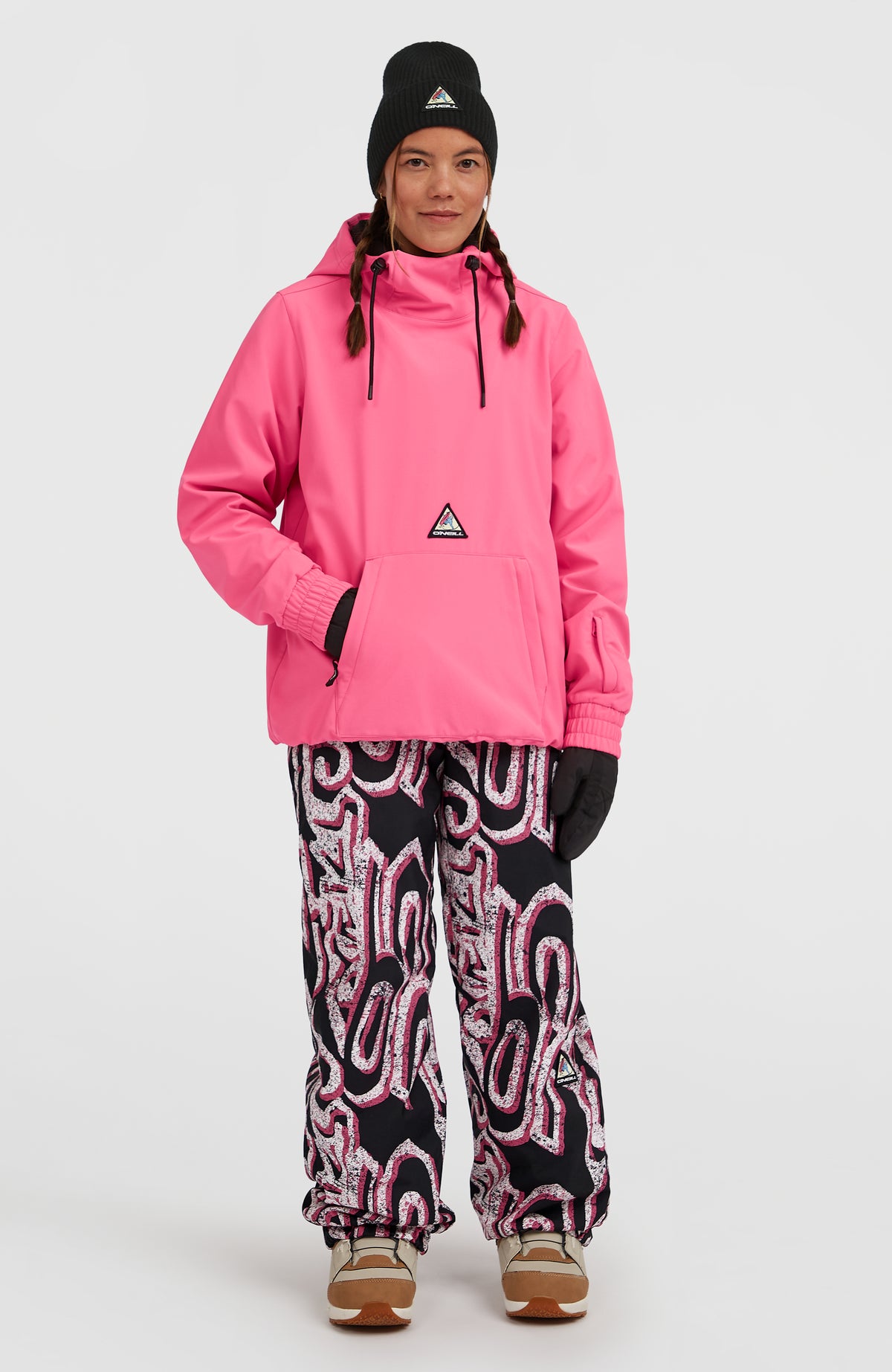 FWC'Play Softshell-Hoodie für Damen, pink, Ganzkörperansicht von vorne am Model
