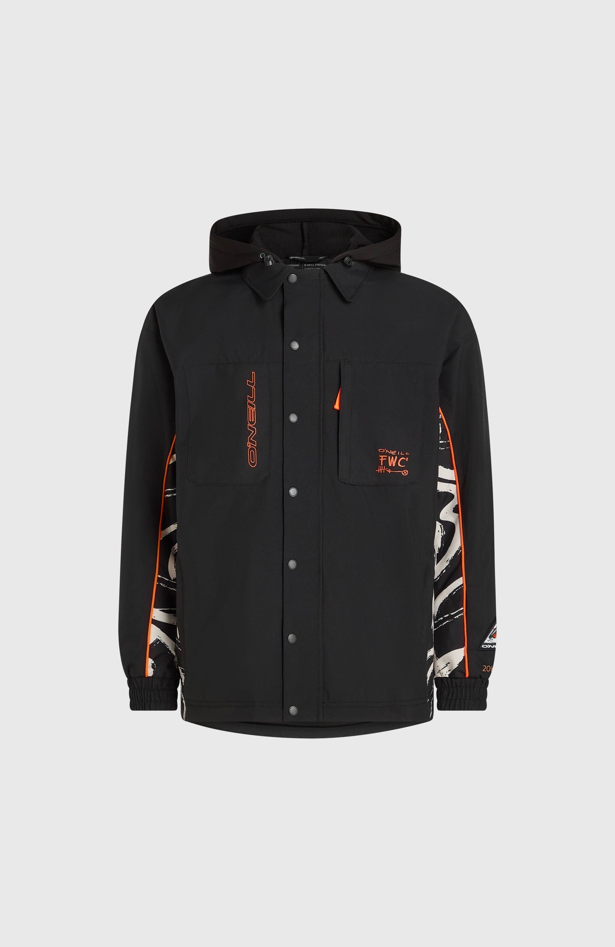 FWC'Play Shacket Ski- und Snowboardjacke für Damen, schwarz, freigestellt von vorne mit Druckknopfleiste