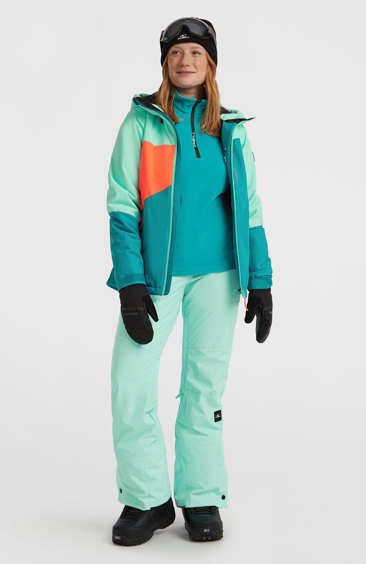 FWC'Cruz Slim Skihose für Damen, grün, am Model in Skibekleidung, Frontalansicht