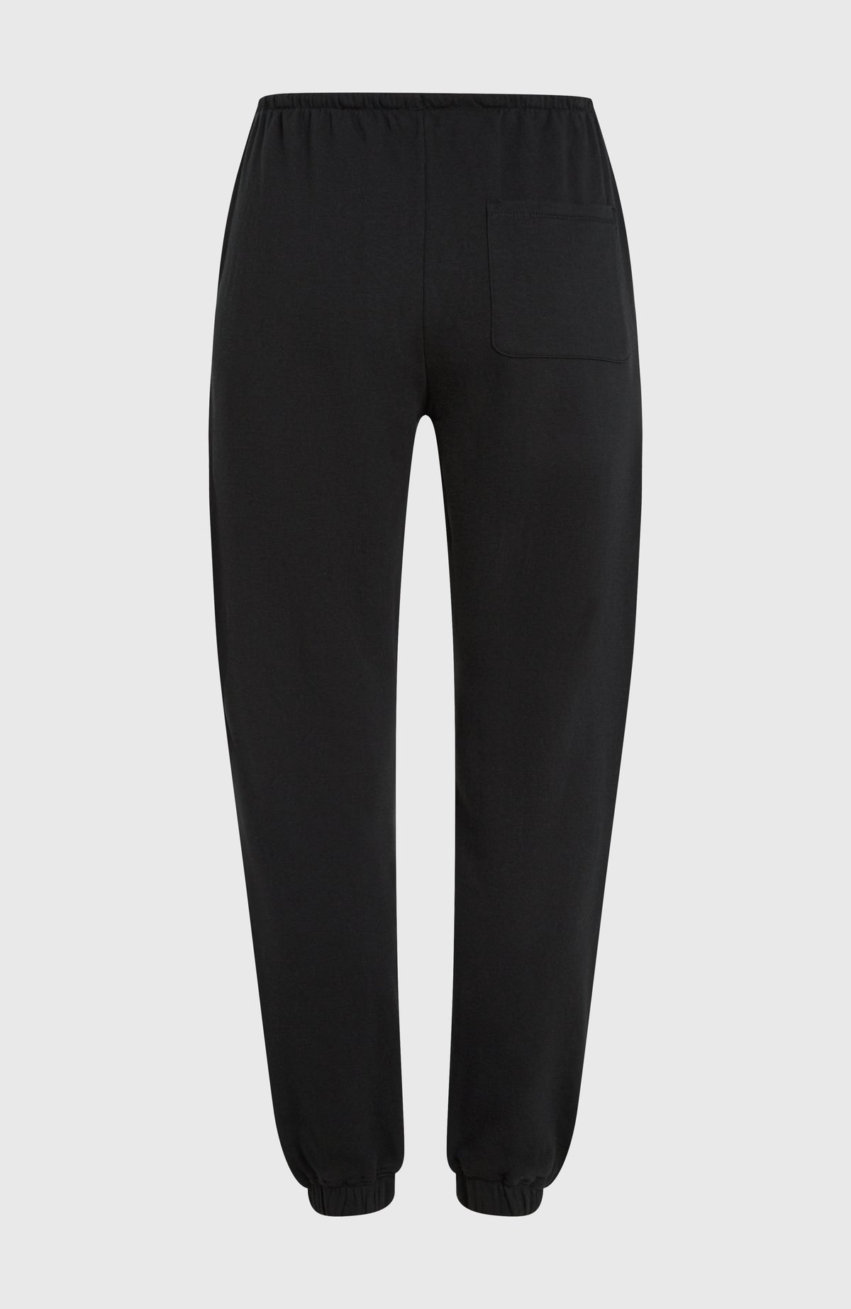 Schwarze Essentials Script Jogginghose für Damen, freigestellt von hinten mit aufgesetzter Gesäßtasche