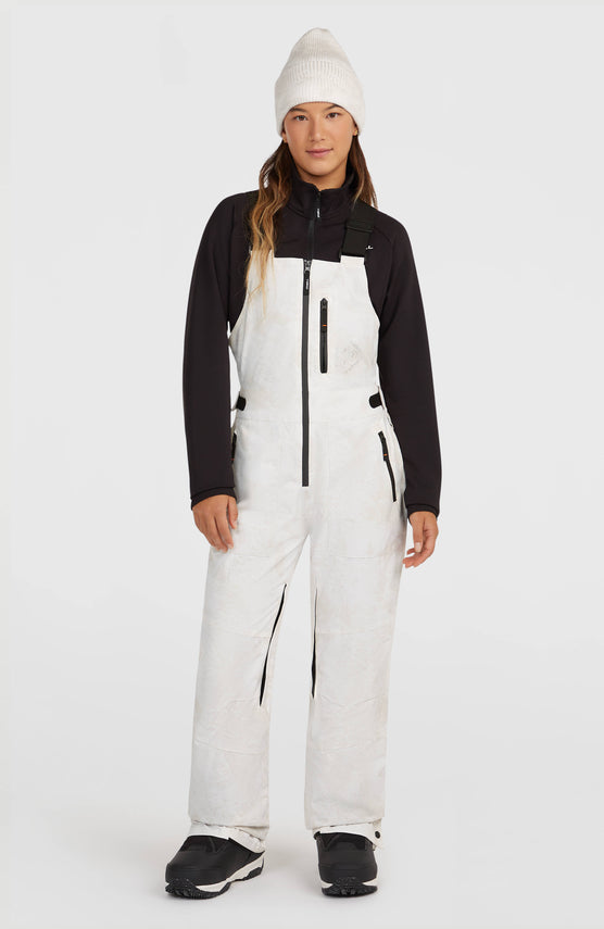 O'Neill FWC'Peak Bib Skihose für Damen, weiß, Vorderansicht am Model mit verstellbaren Trägern