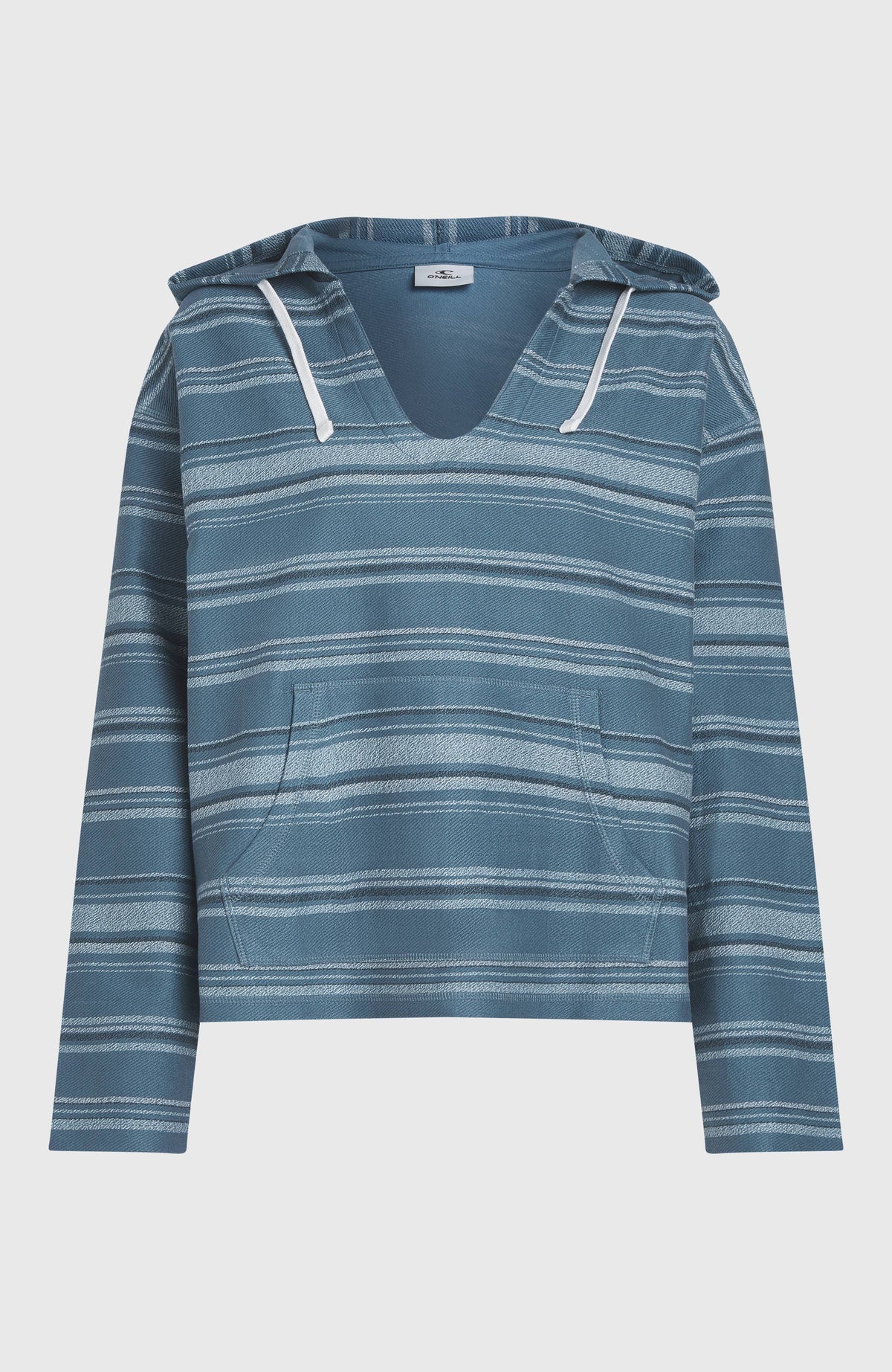 Blauer Bavaro Hoodie für Damen mit Streifenmuster in Weiß, freigestellt von vorne mit Kängurutasche