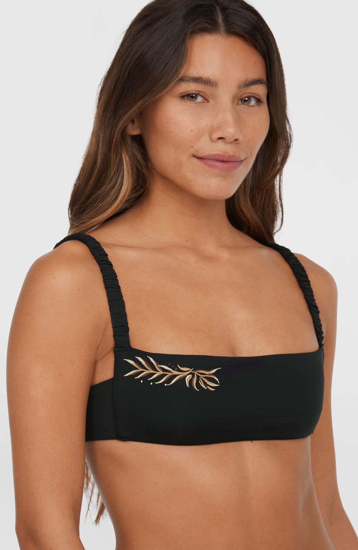 Bundoran Flamenco Bikini-Set, schwarz, Nahaufnahme des Bralette-Oberteils mit Stickerei