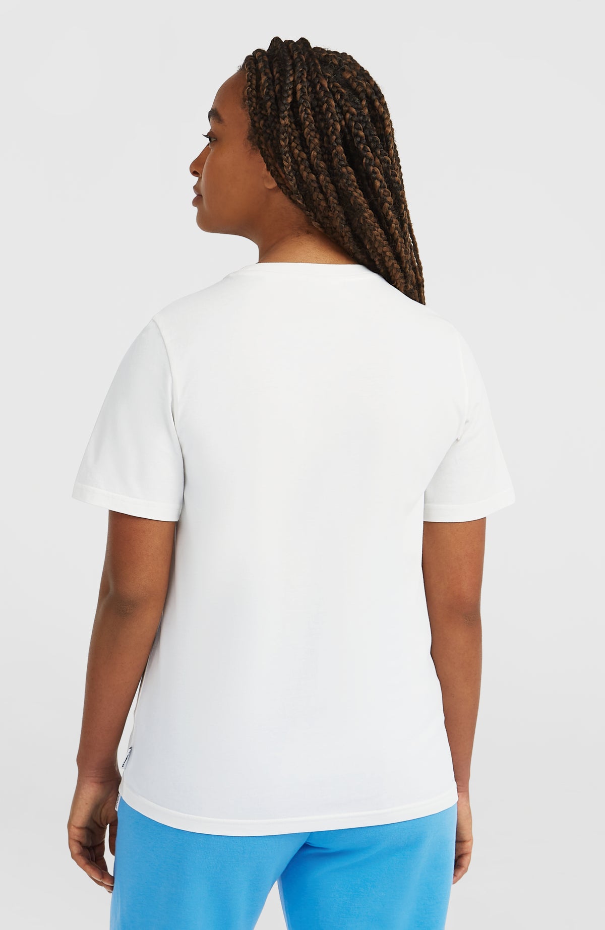 Graphic T-Shirt für Damen, weiß, unifarbene Rückansicht getragen am Model