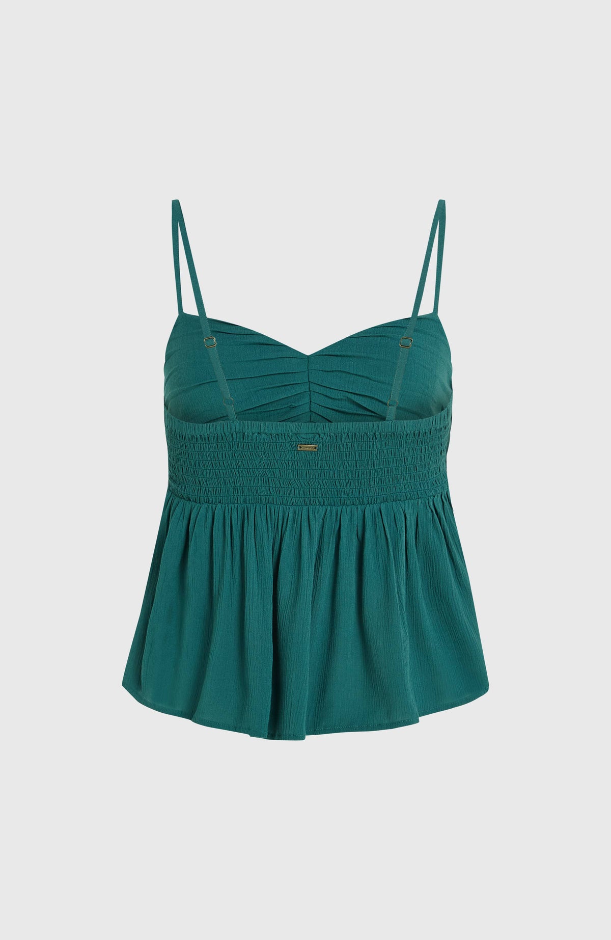 Grünes Reeta Woven Top für Damen, freigestellt von hinten mit Smok-Einsatz und kleinem Logo-Badge