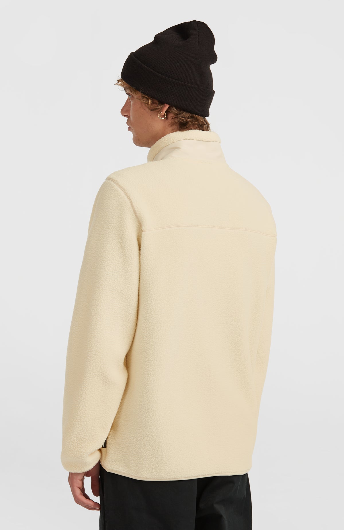 Flauschige Must-Have Fleecejacke für Herren, beige, Rückansicht am Model