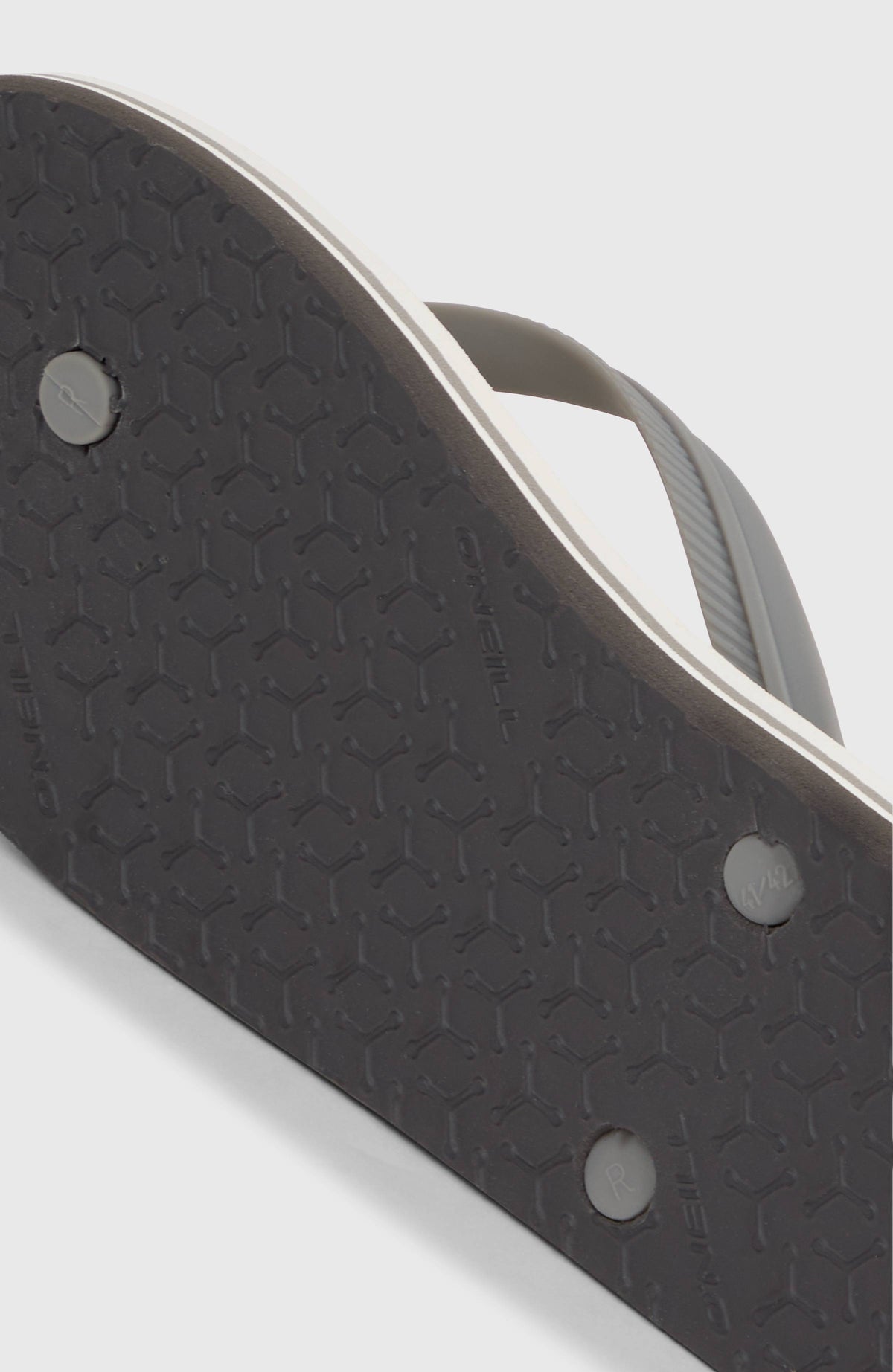 Profile Logo Sandalen für Herren, beige mit Logo-Print in Grau, Nahaufnahme der Laufsohle