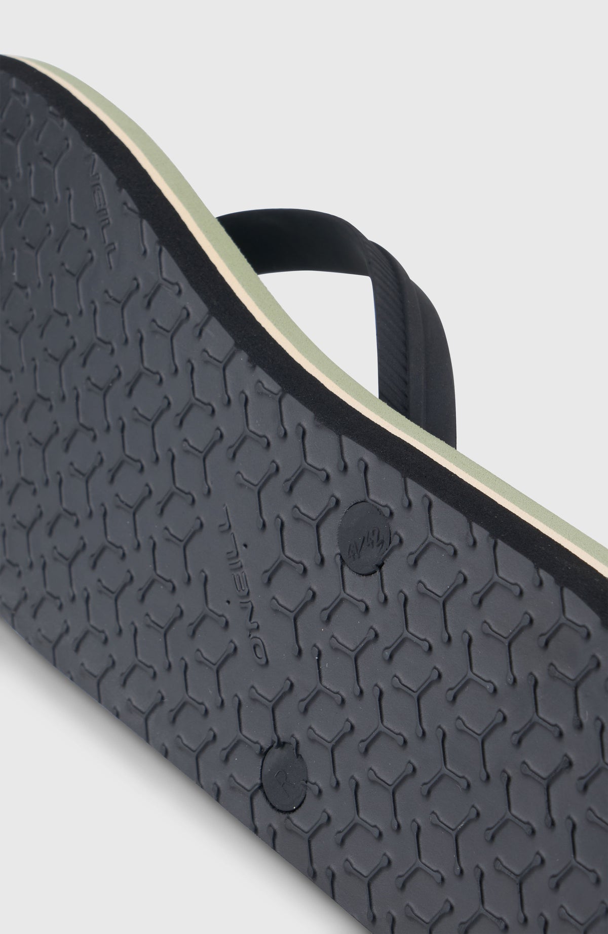 Profile Logo Sandalen | Avery Fern