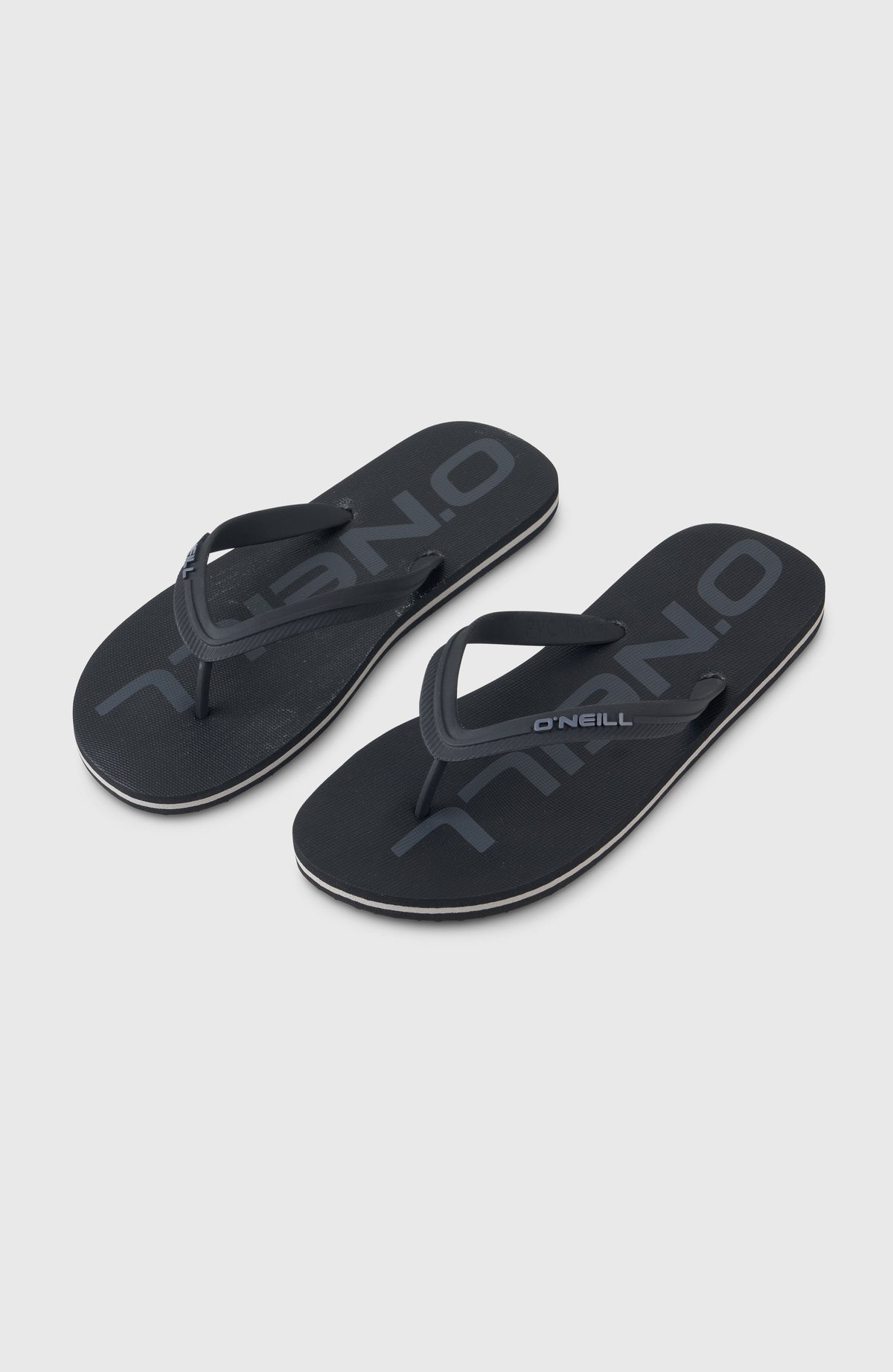 O'Neill Profile Logo Sandalen für Herren, schwarz mit Logo-Print in Grau, freigestellt von schräg oben