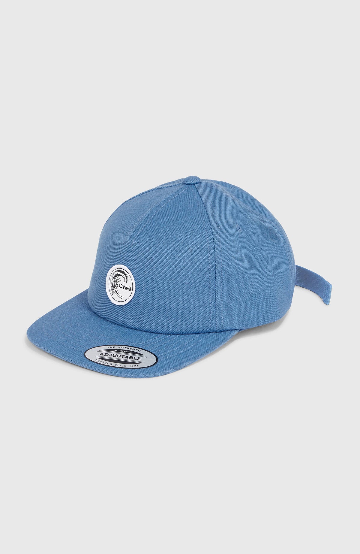 O'Neill O'Riginals Cap für Herren, blau, freigestellt von schräg vorne mit rundem Logo-Patch