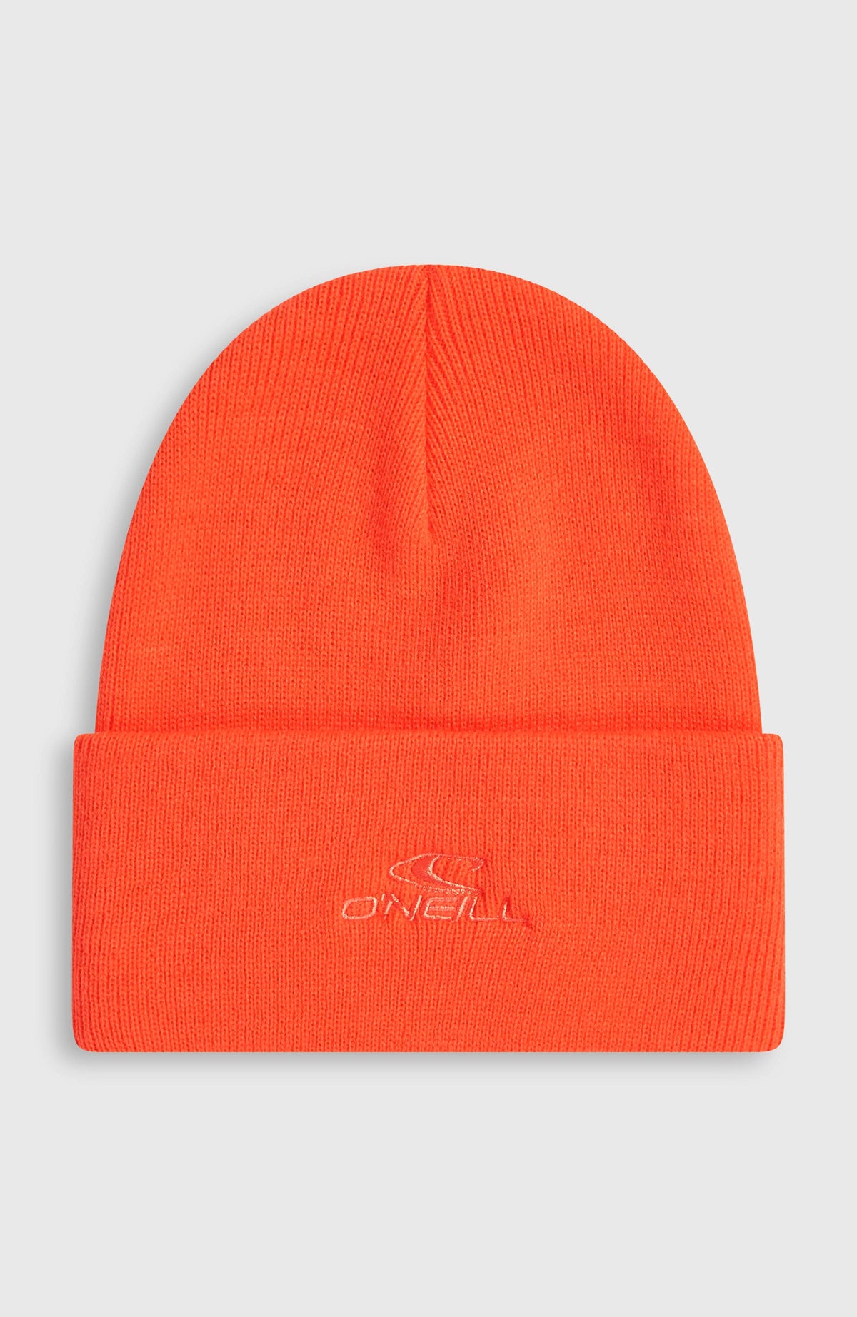O'Neill Logo Beanie für Herren, rot, flach liegend von vorne, mit tonaler Logo-Stickerei auf dem Umschlag