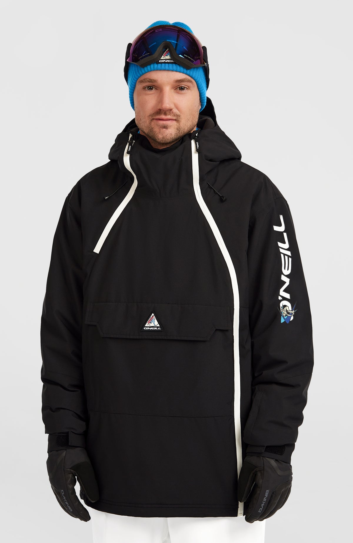 O'Neill FWC'Play Asymmetric Ski- und Snowboardjacke für Herren, schwarz, Vorderansicht am Model