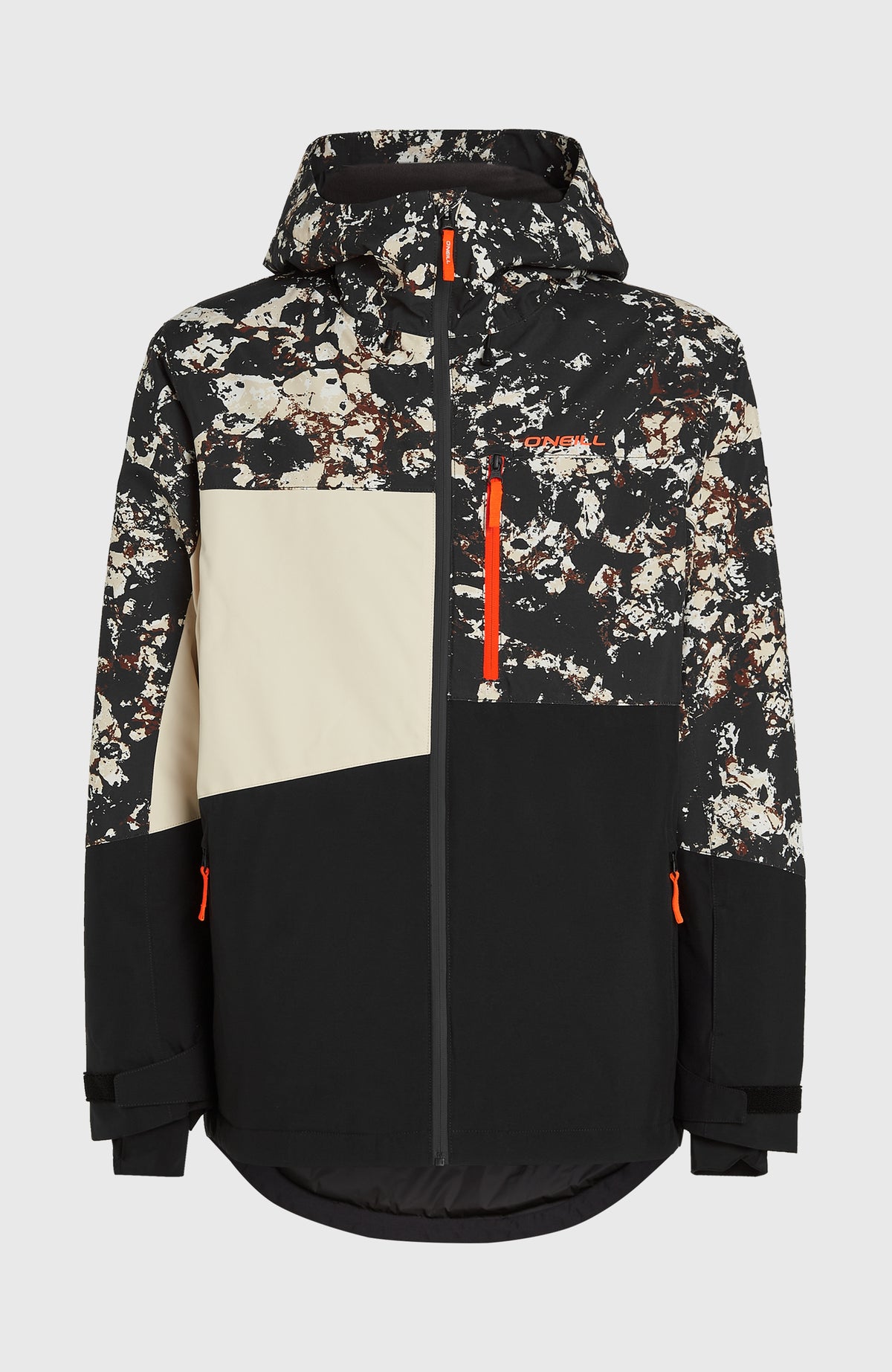 Schwarze FWC'Cruz Triple Skijacke für Herren mit Allover-Muster in Beige, freigestellt von vorne mit Kapuze