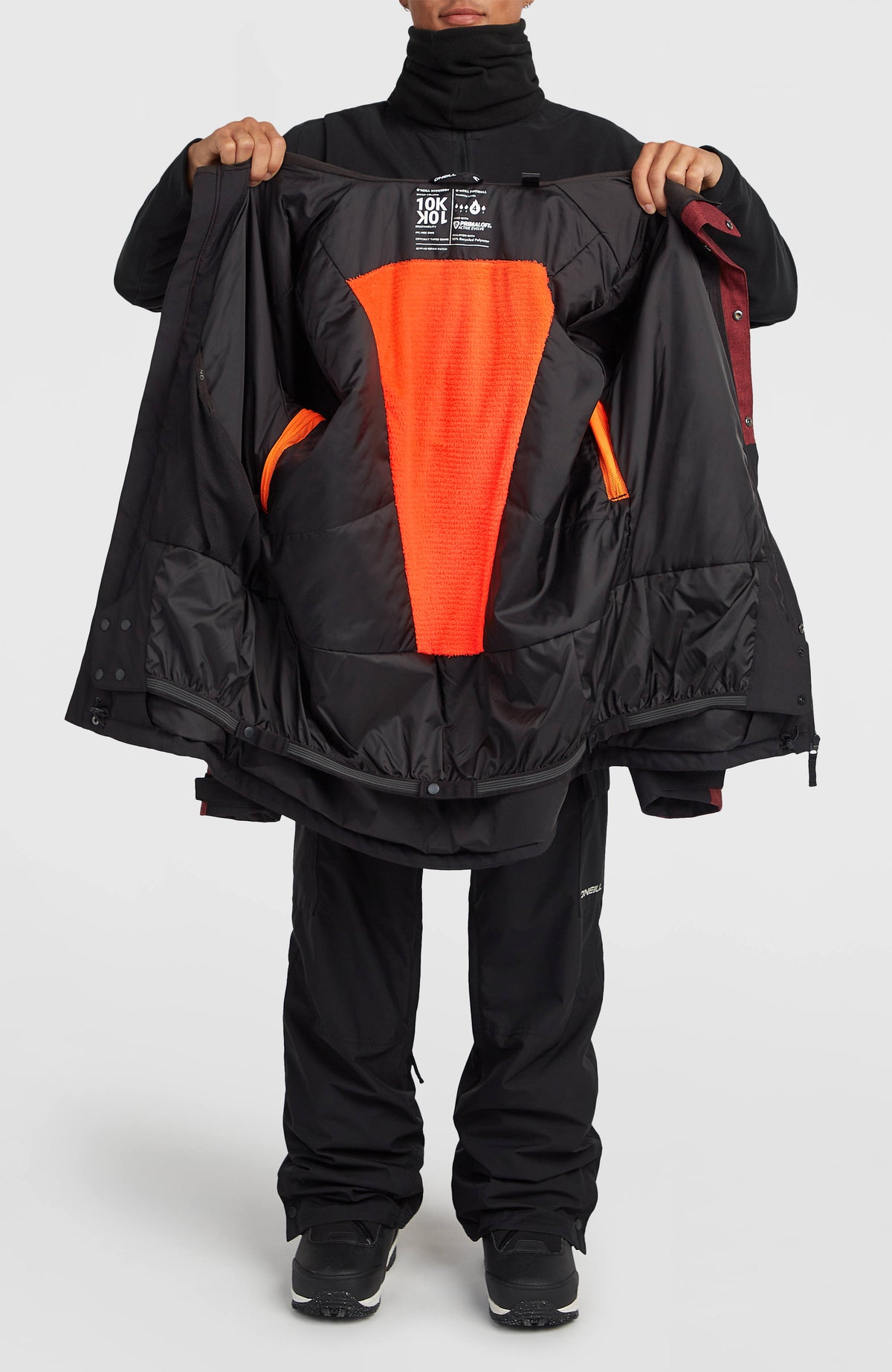FWC'Cruz Melange Skijacke für Herren, rot meliert, Vorderansicht am Model mit geöffneter Jacke und sichtbarem Innenfutter