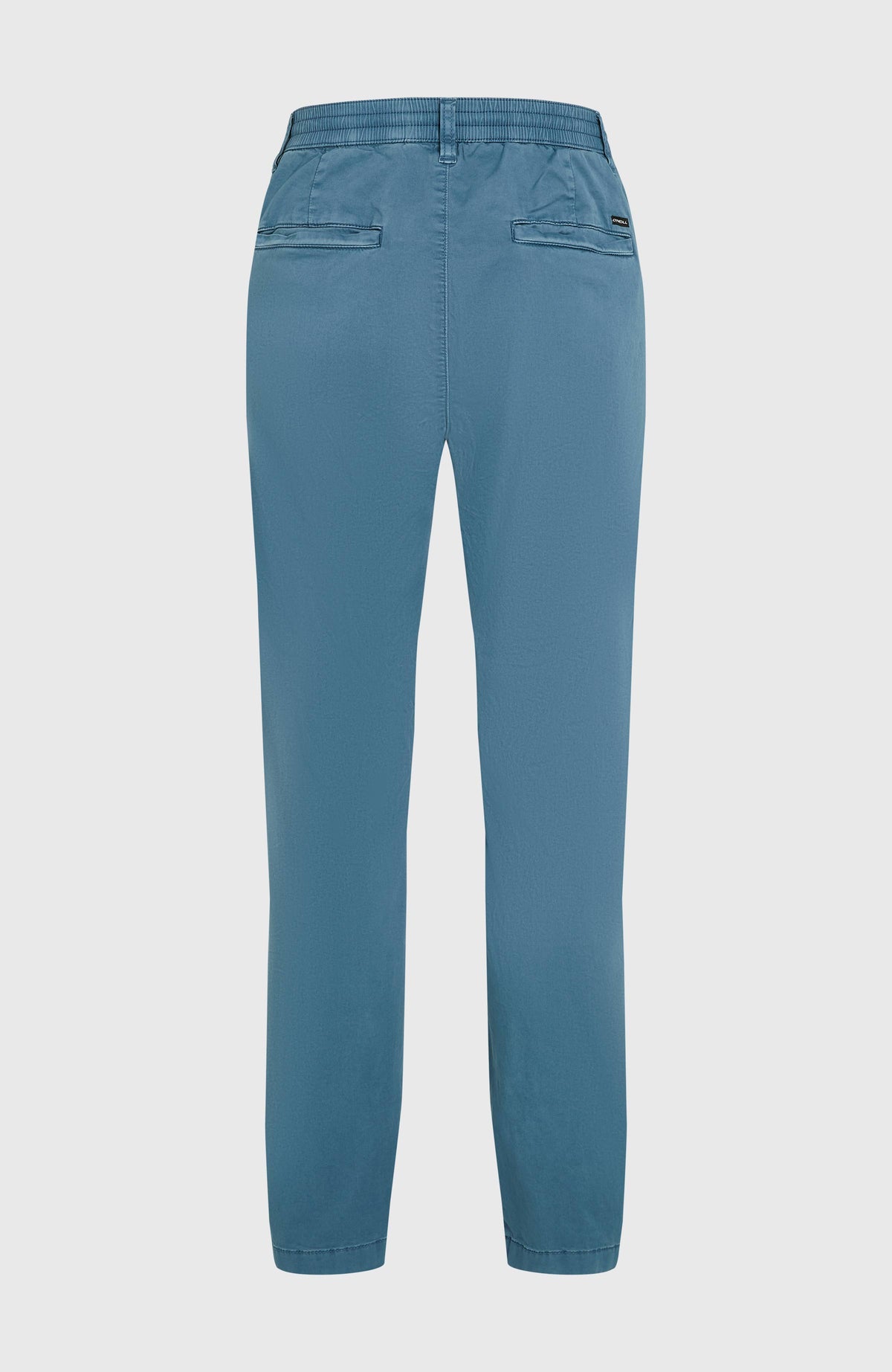 Essentials Chino-Hose für Herren, blau, freigestellt von hinten mit elastischem Bund und Gesäßtaschen