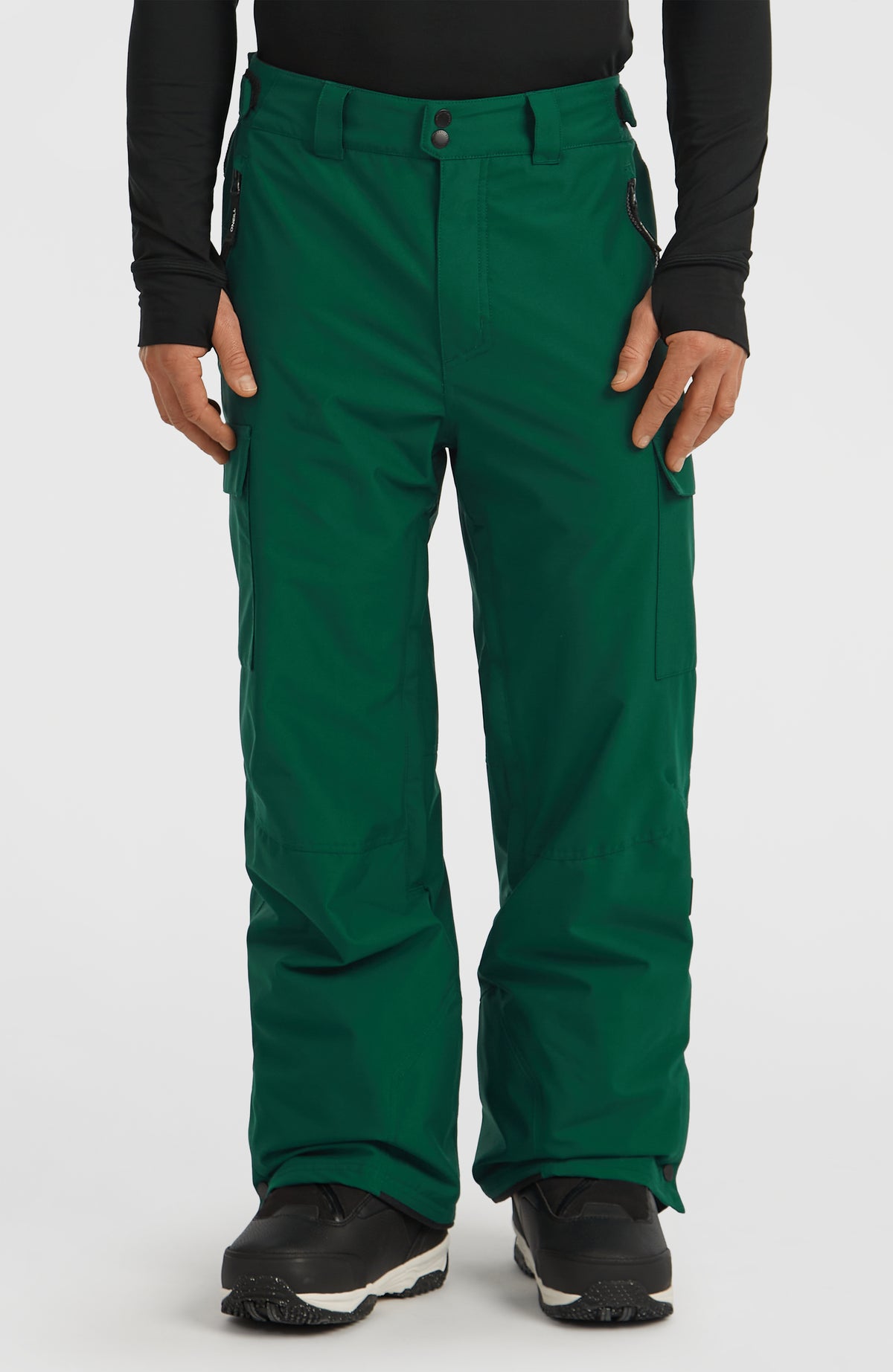 O'Neill FWC'Cruz Cargo-Skihose für Herren, grün, Vorderansicht getragen am Model