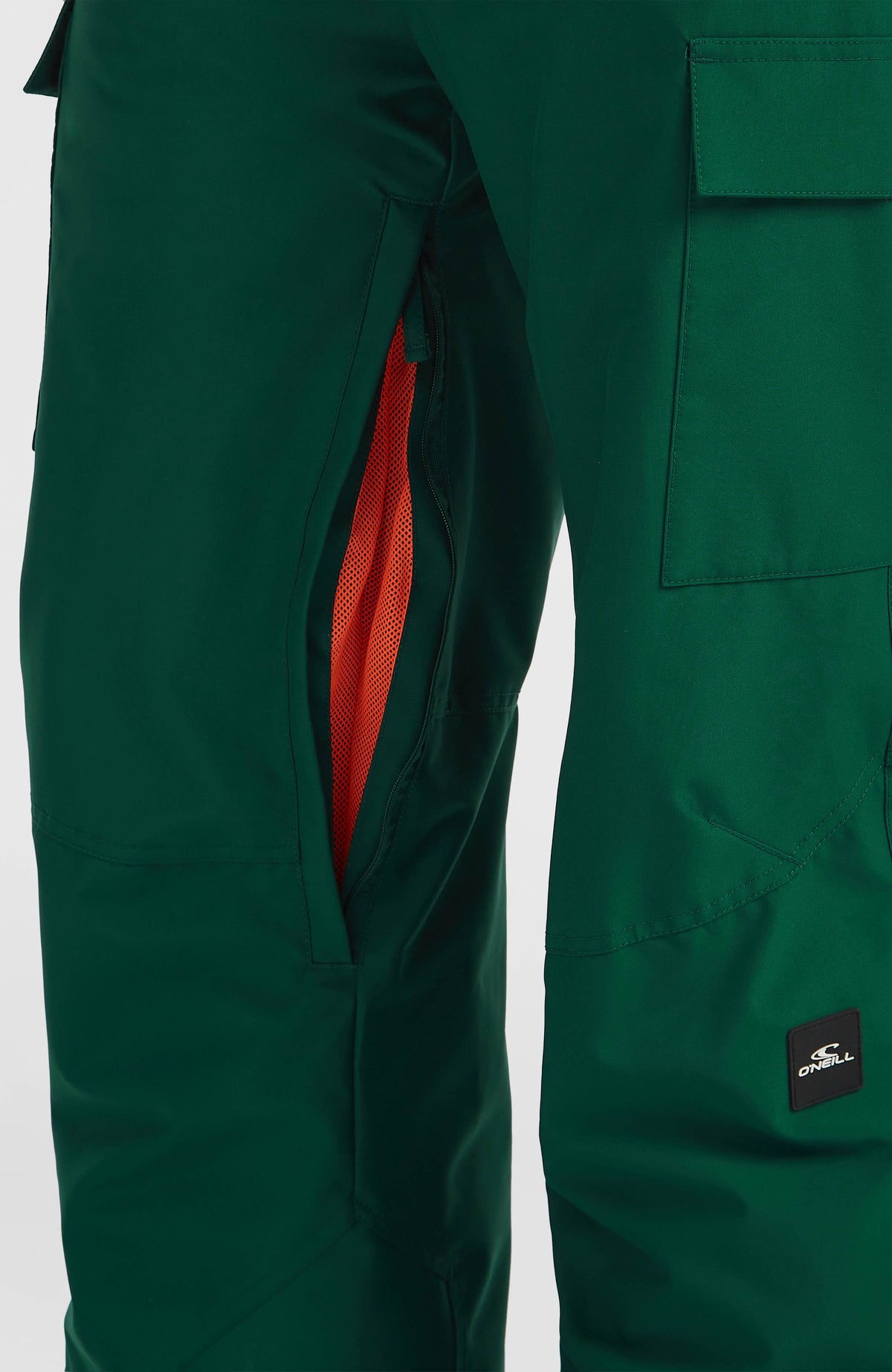 FWC'Cruz Cargo-Skihose für Herren, grün, Nahaufnahme des geöffneten Belüftungsreißverschlusses