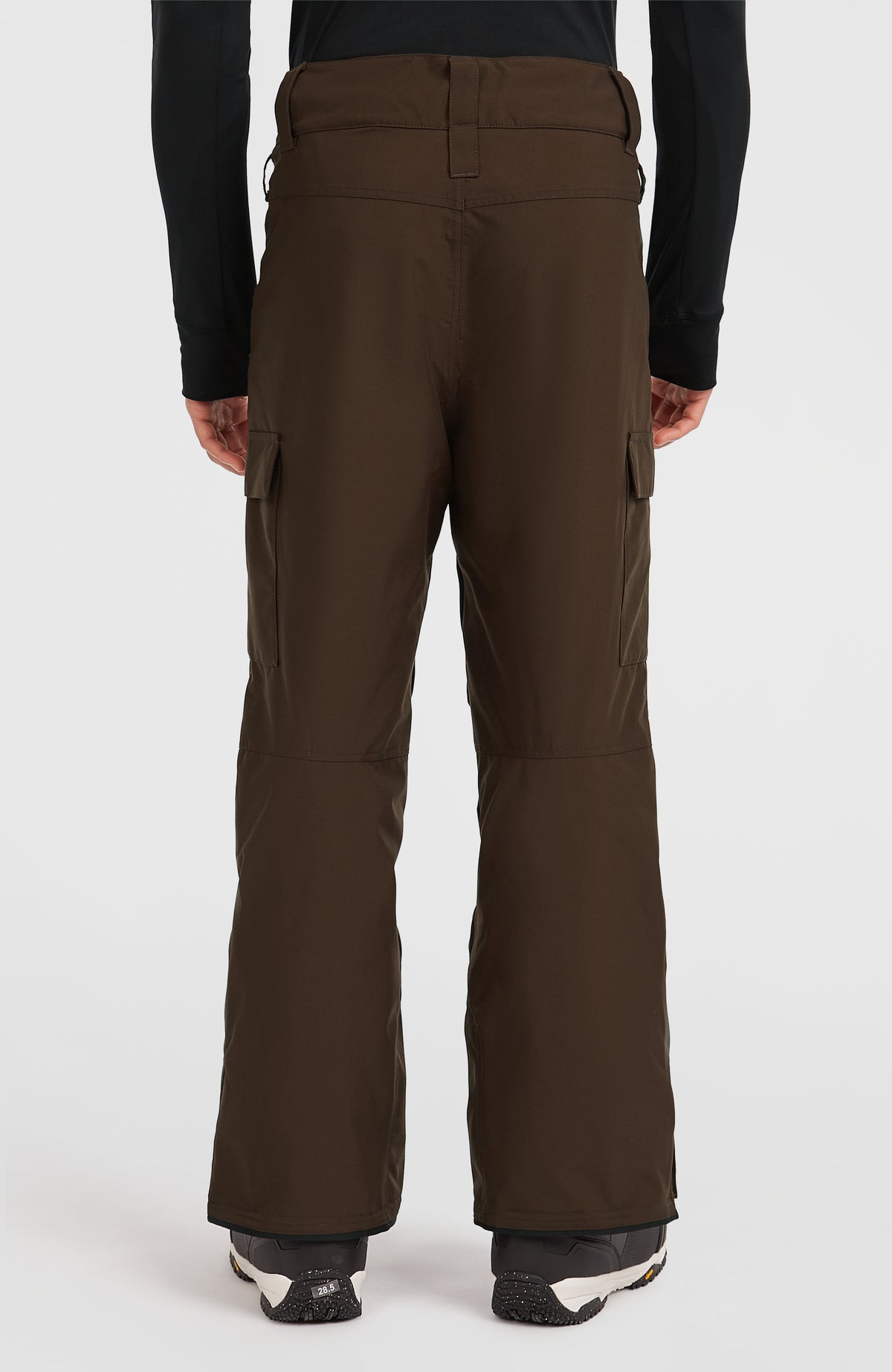 FWC'Cruz Cargo-Skihose für Herren, braun, Rückansicht am Model mit sichtbaren Cargotaschen
