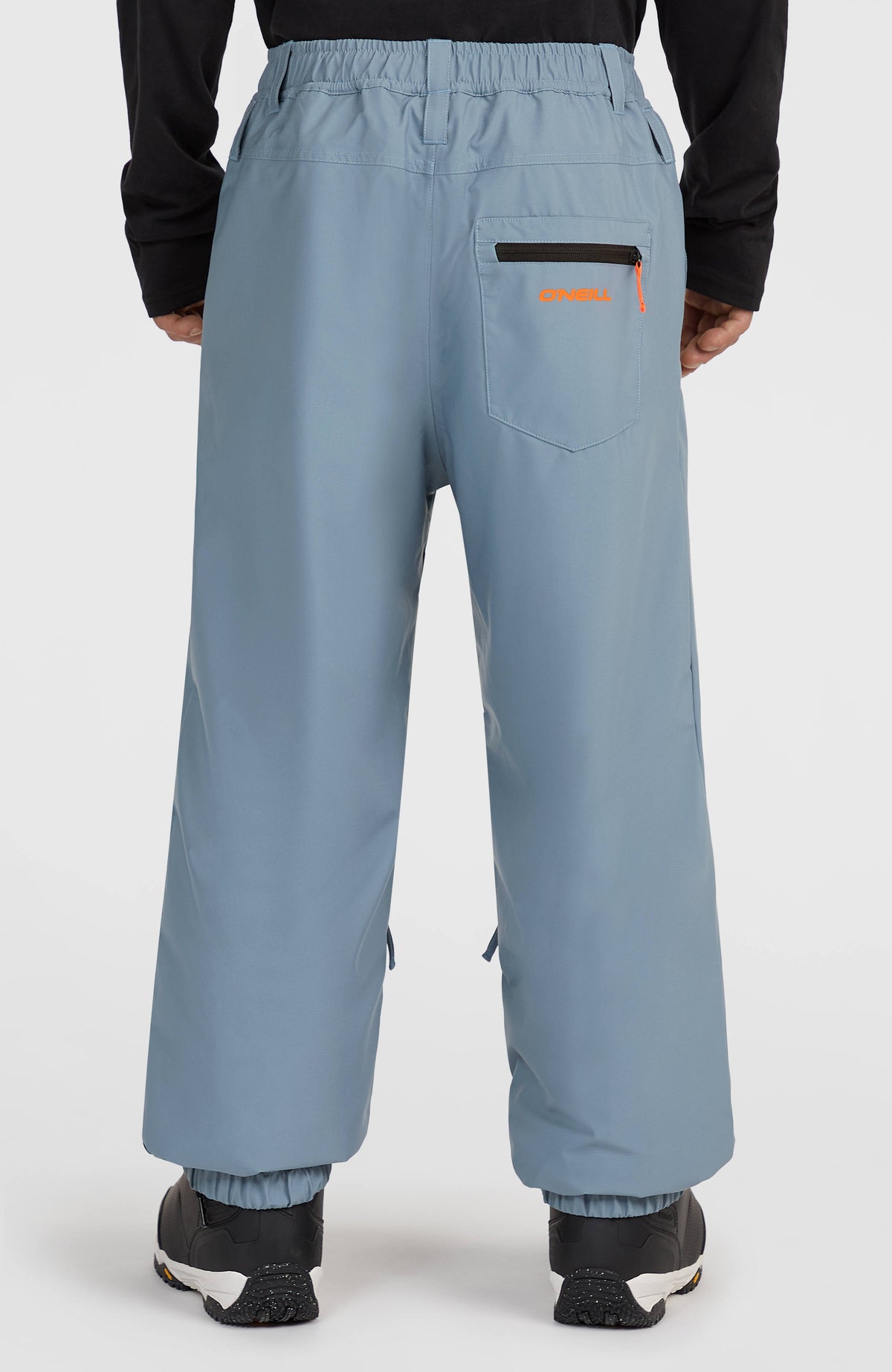 FWC Oversized Ski- und Snowboardhose für Herren, blau, Rückansicht am Model