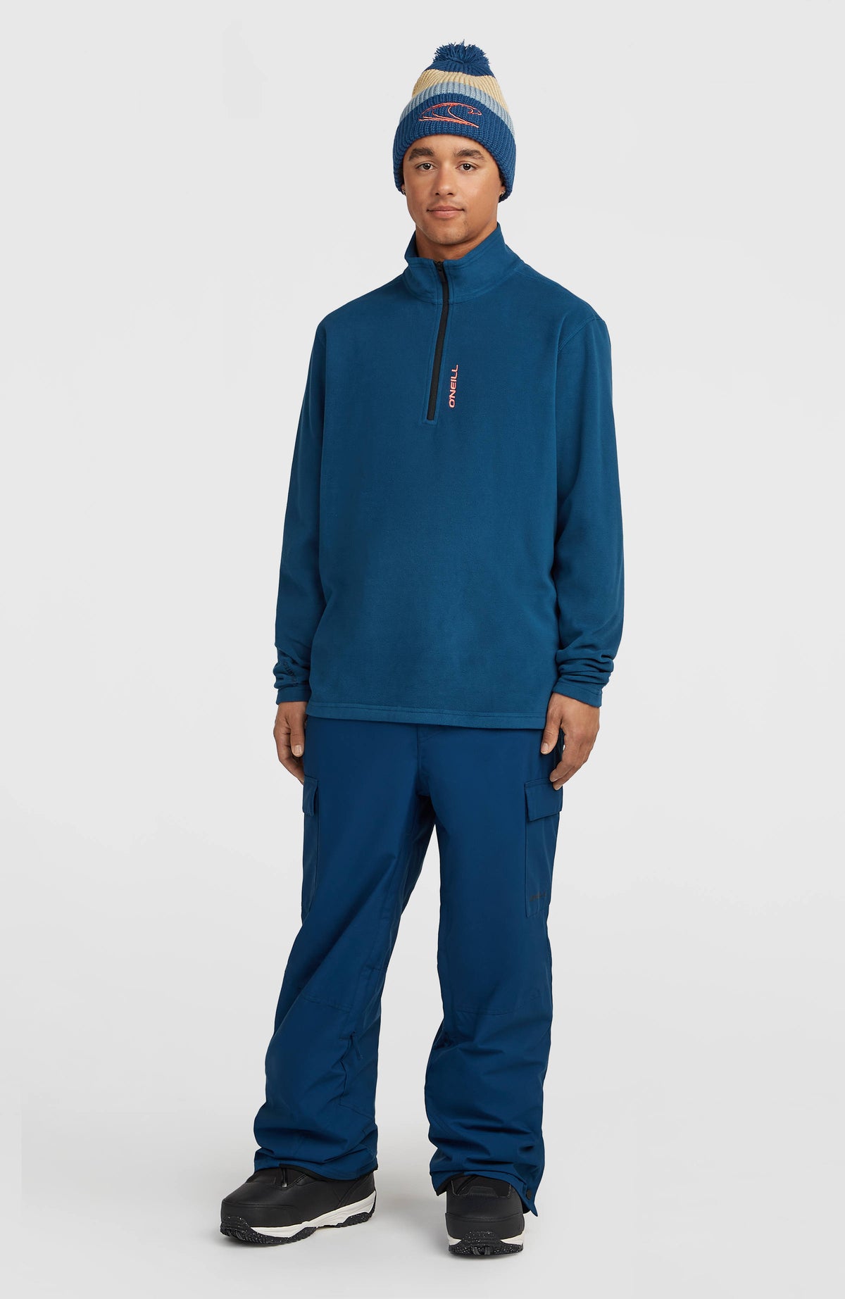 FWC'Cruz Cargo-Skihose für Herren, blau, Ganzkörperansicht am Model