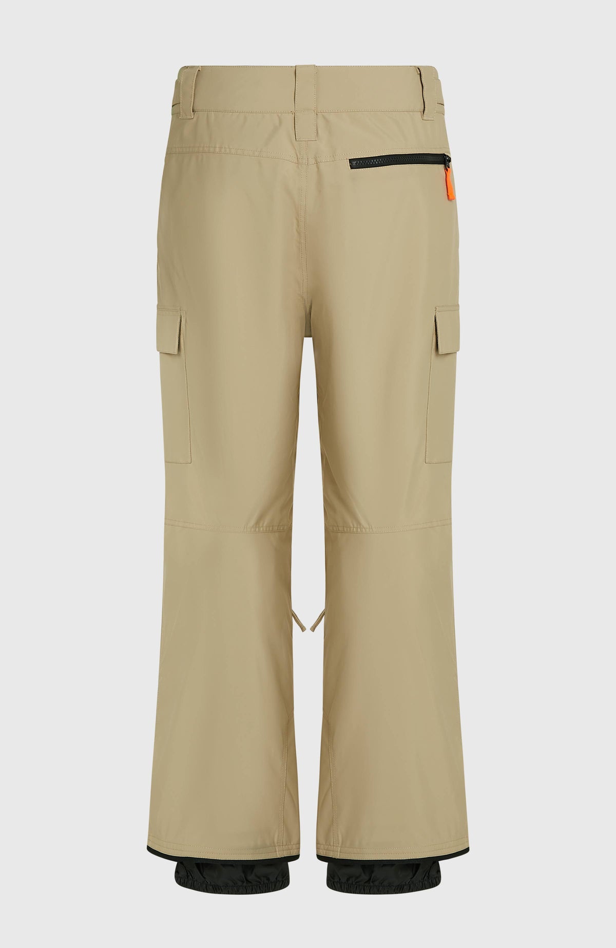 Beige FWC'Cruz Cargo-Skihose für Herren, freigestellt von hinten mit Reißverschlusstasche
