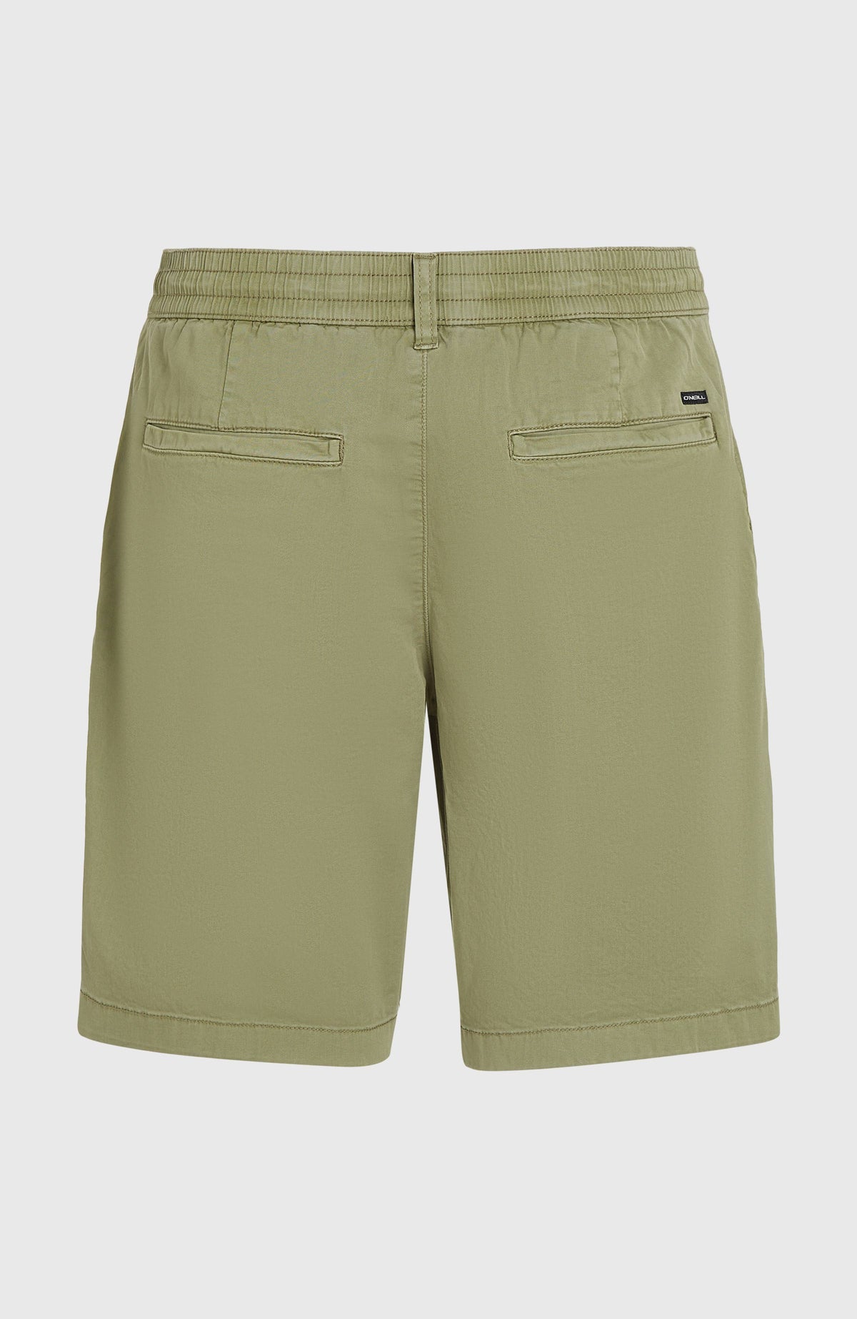 Grüne Essentials Chino-Shorts für Herren, flach liegend von hinten, elastischer Bund und eingelassene Gesäßtaschen