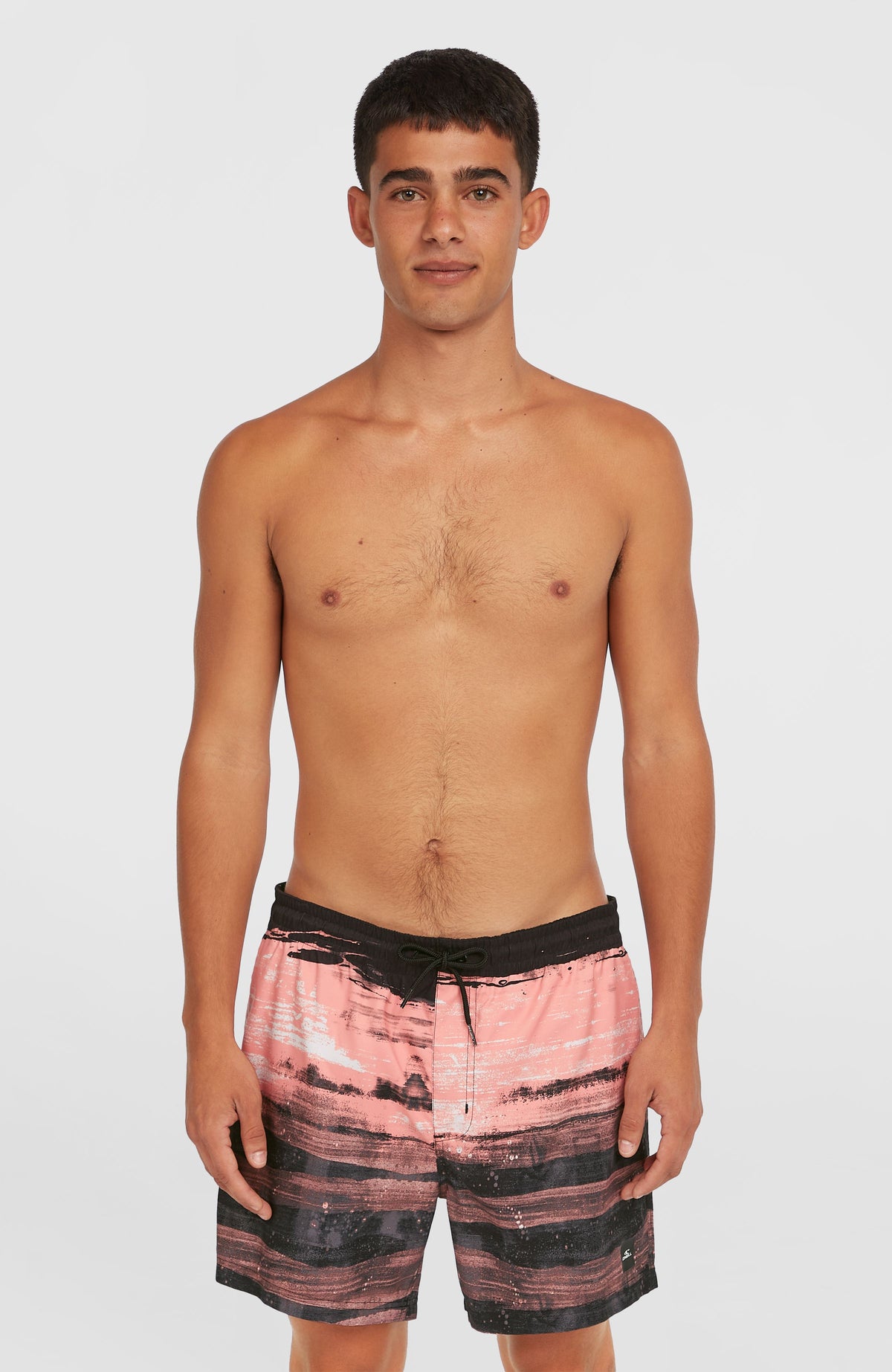 O'Neill Cali Gradient 15'' Badehose für Herren, pink mit Streifenmuster in Schwarz und Weiß, Vorderansicht am Model