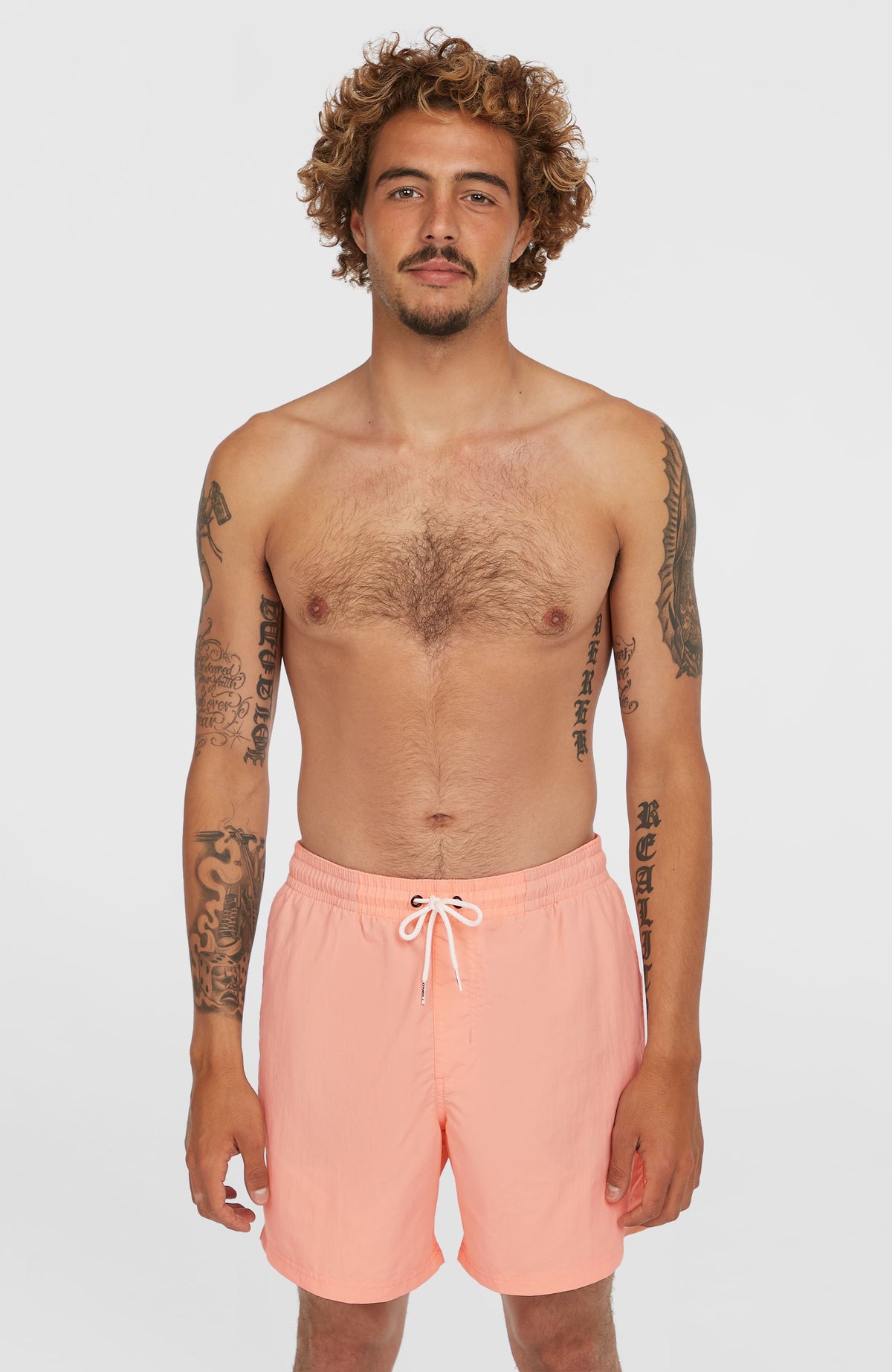 O'Neill Vert 16'' Badehose für Herren, pink, Vorderansicht am Model mit Kordelzug am Bund