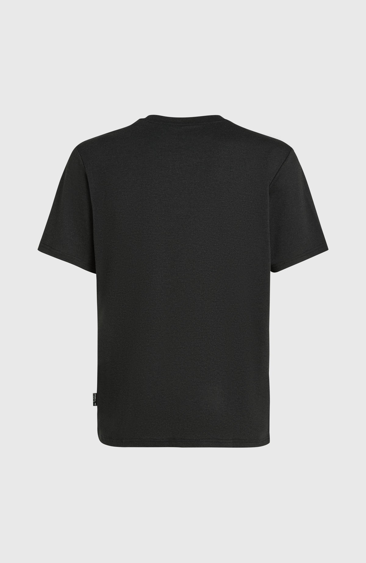 O'Riginals Hybrid T-Shirt für Herren, schwarz, freigestellt von hinten mit Logo-Label am Saum