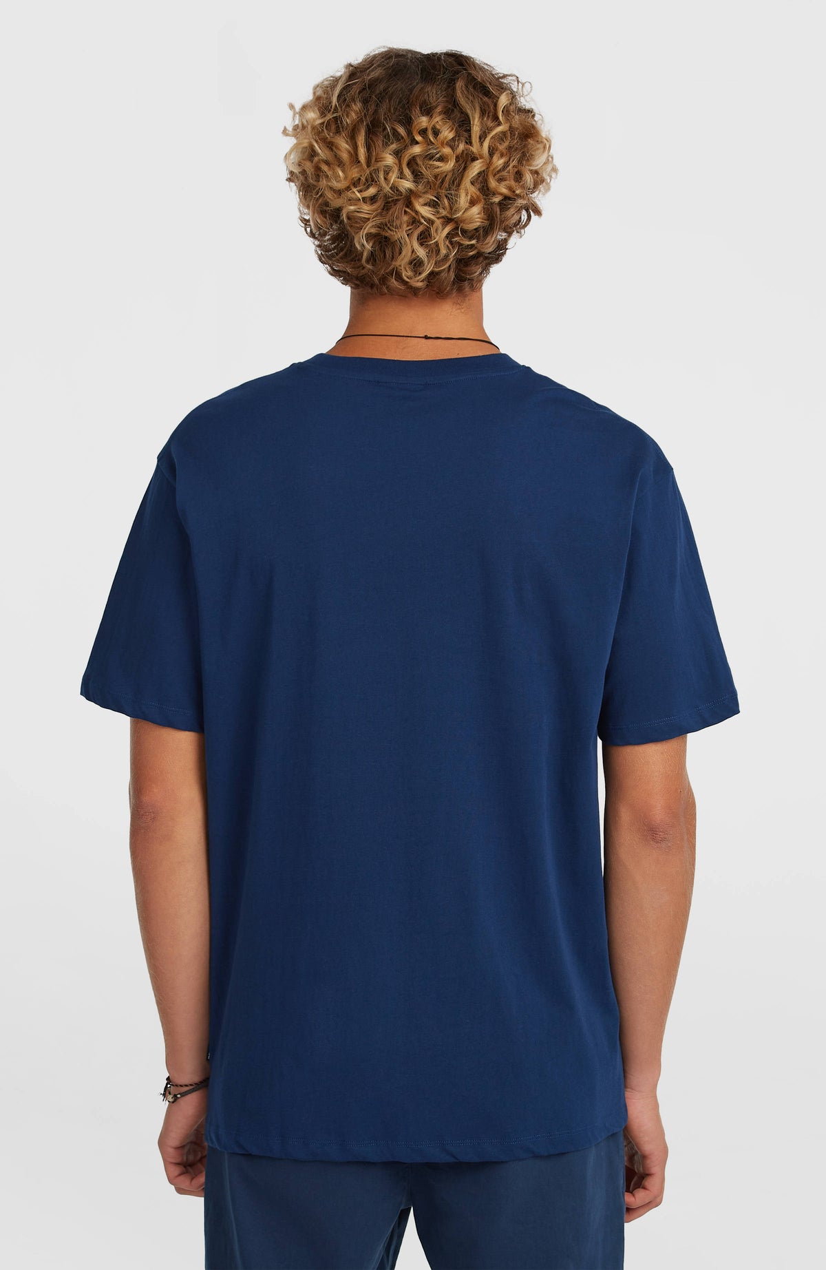 Uni Flower T-Shirt für Herren, blau, Rückansicht am Model