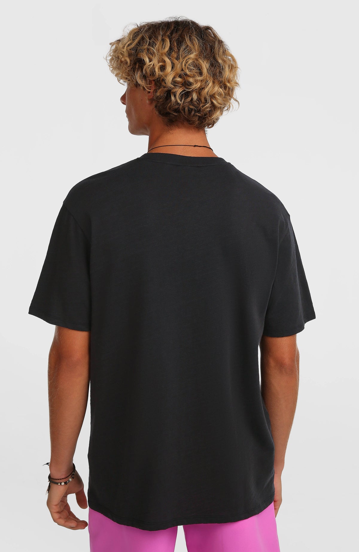 Slub Chest Pocket T-Shirt für Herren, schwarz, Rückansicht am Model