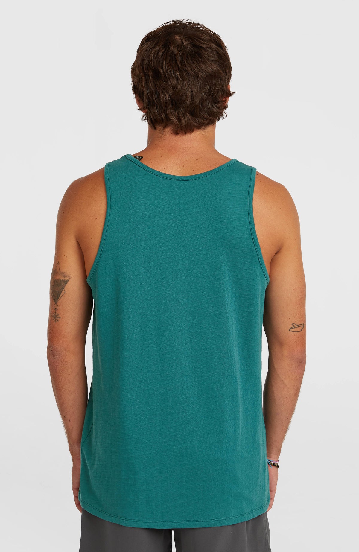 Slub Tanktop für Herren, grün, Rückansicht, getragen am Model