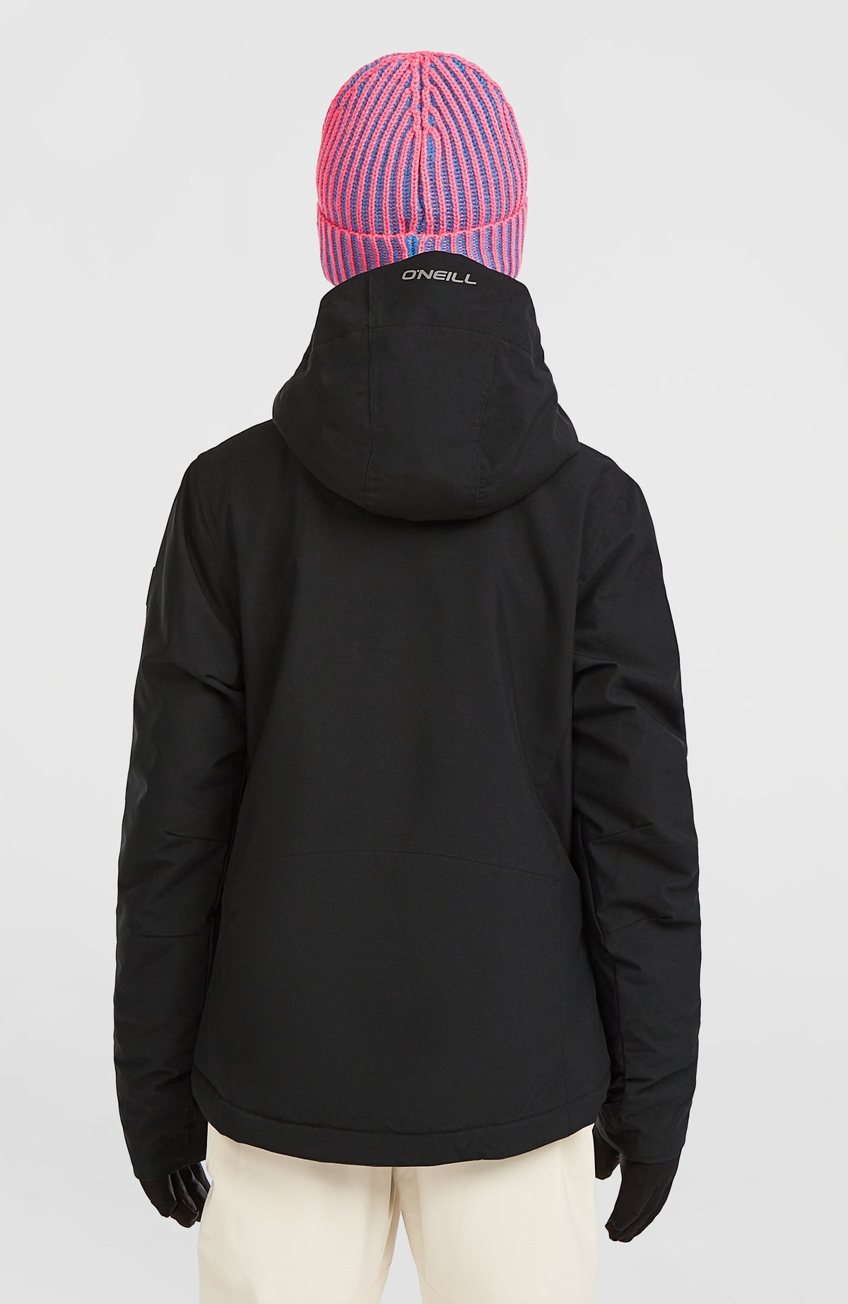 FWC'Cruz Skijacke für Mädchen, schwarz, Rückansicht am Model mit Kapuze