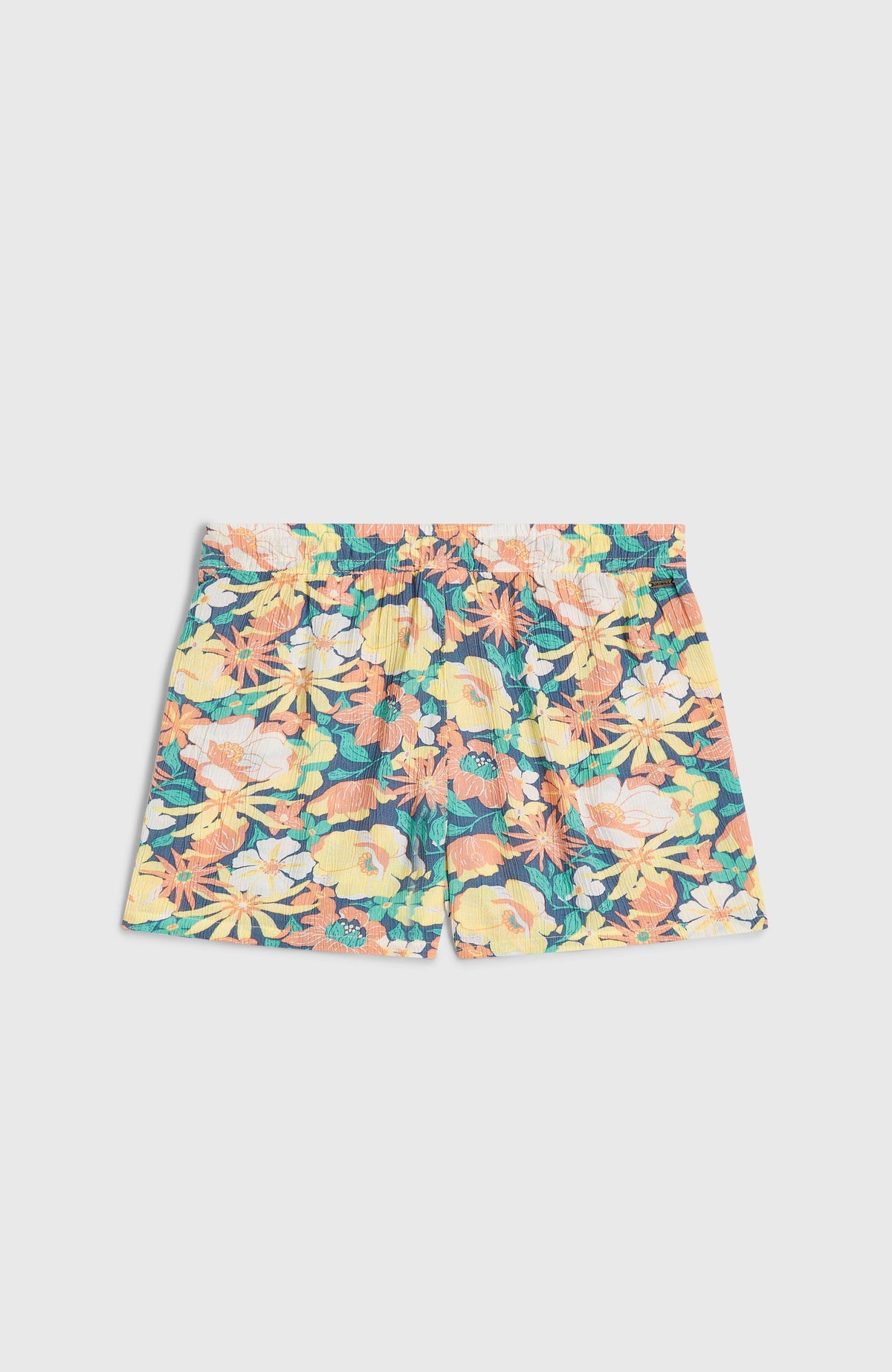 Gewebte Sommershorts für Mädchen, blau mit Blumenmuster in Gelb und Orange, Ansicht flach liegend von hinten