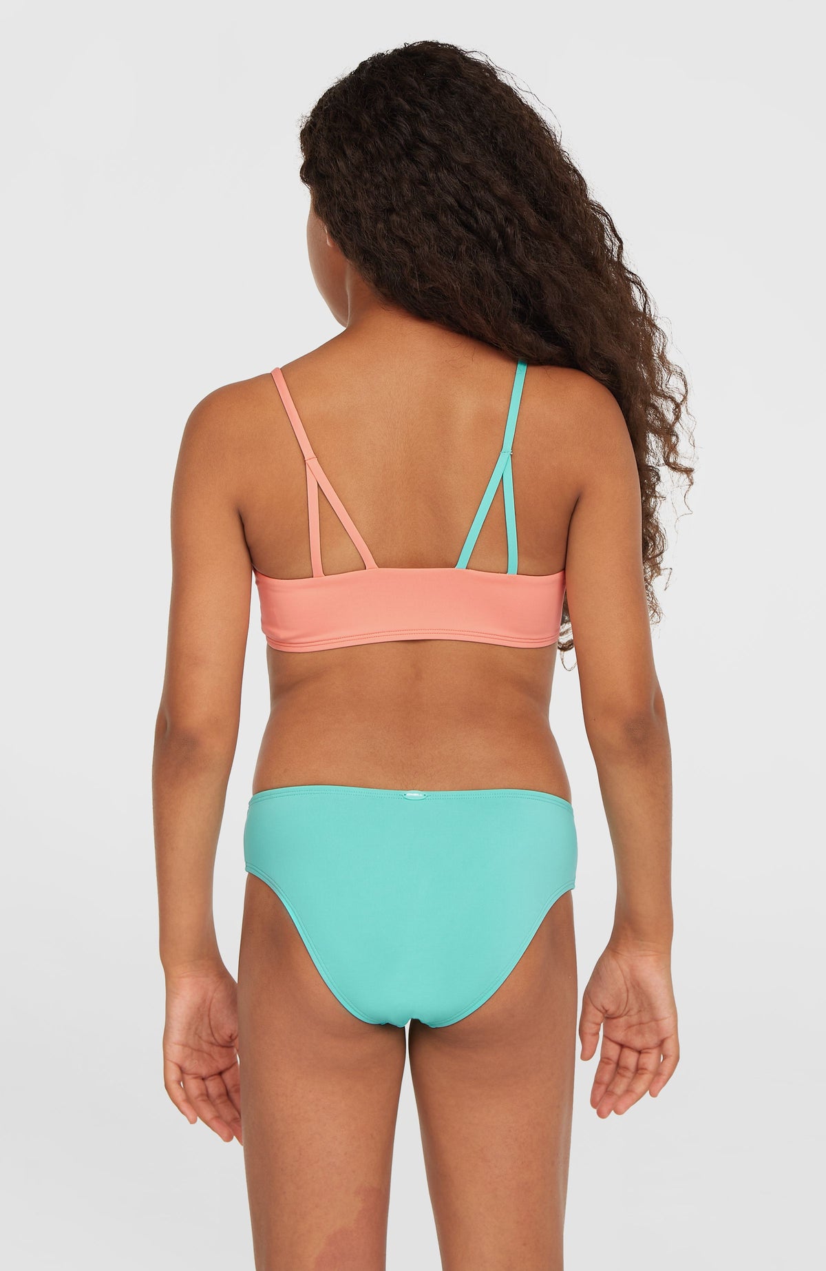 Bralette-Bikini-Set für Mädchen, blau, Rückansicht am Model, doppelte Träger