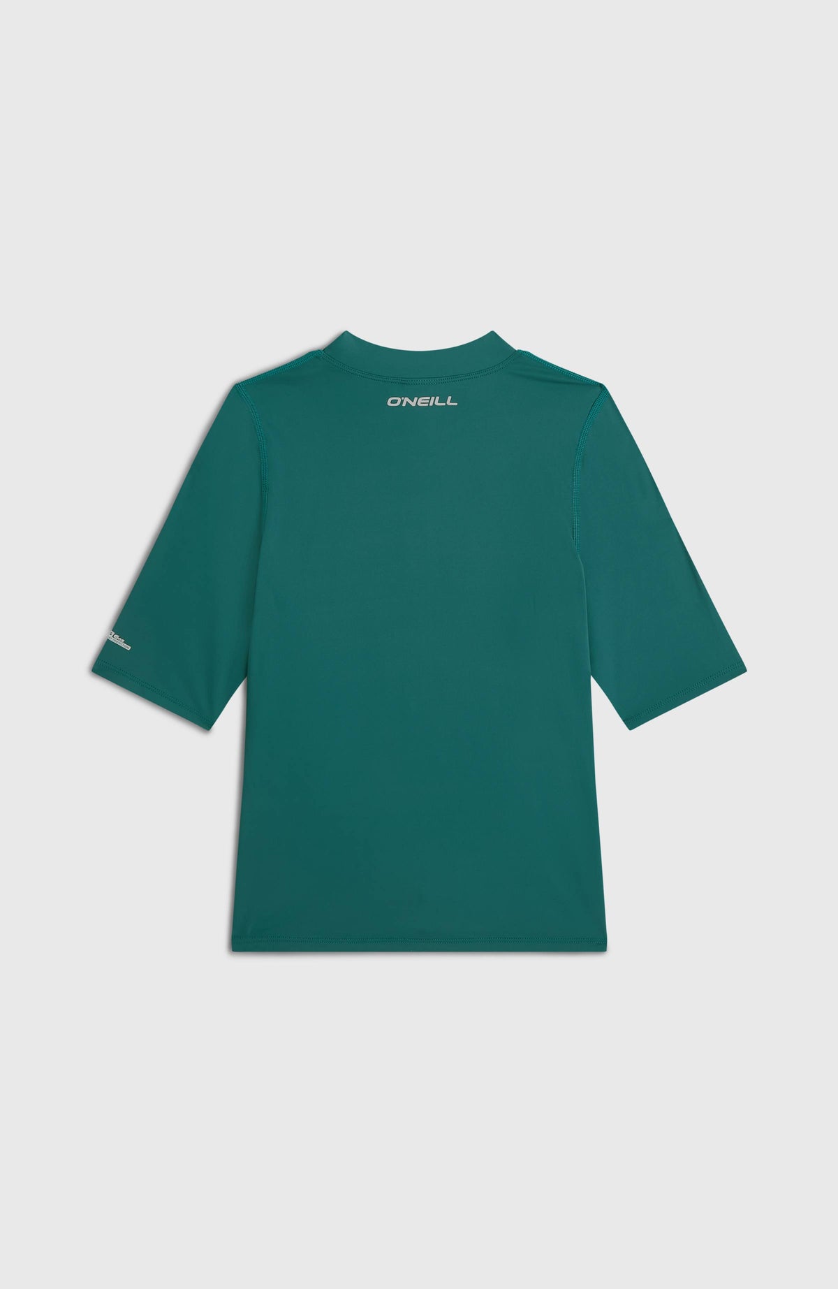 Grünes Shortsleeve-UV-Shirt für Mädchen, flach liegend von hinten mit weißem Logo-Print am Kragen