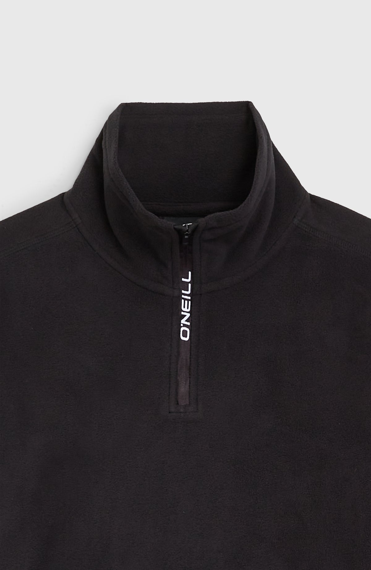 Nahaufnahme von Stehkragen und Reißverschluss, FWC'Cruz JACK'S POLARTEC HZ FLEECE Fleecepullover, schwarz