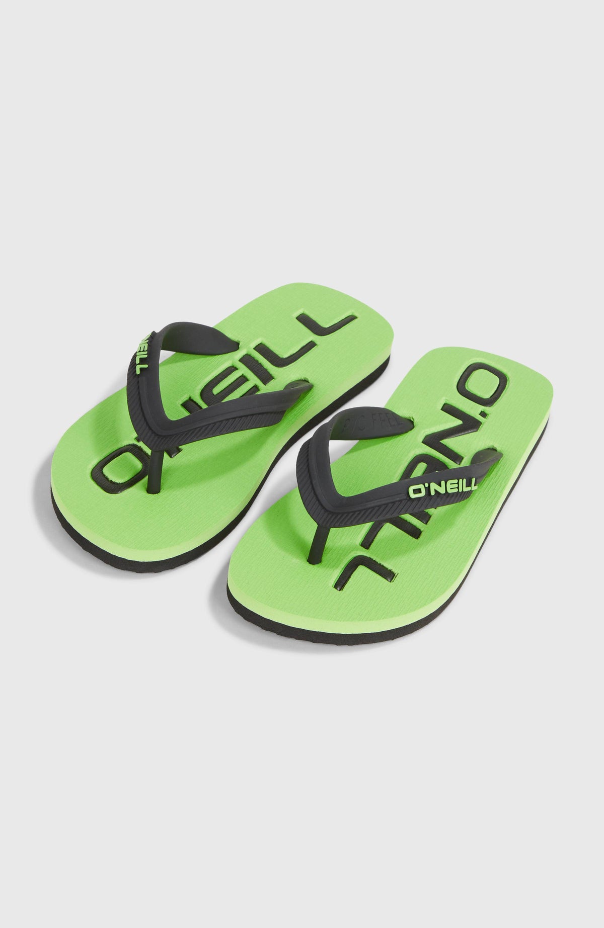 O'Neill Profile Logo Sandalen für Jungen, grün mit Logo-Print in Schwarz, freigestellt von schräg oben