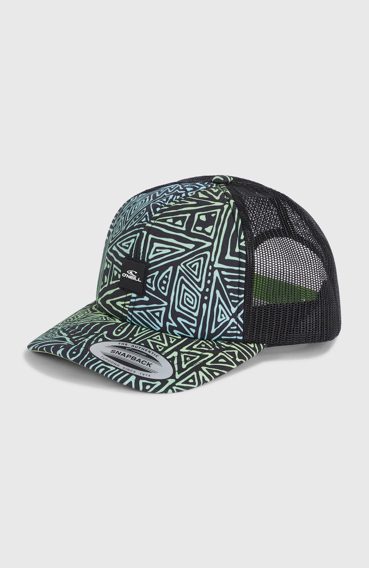 O'Neill Flood Trucker Cap für Jungen, blau mit Grafikmuster in Grün, freigestellt von schräg vorne