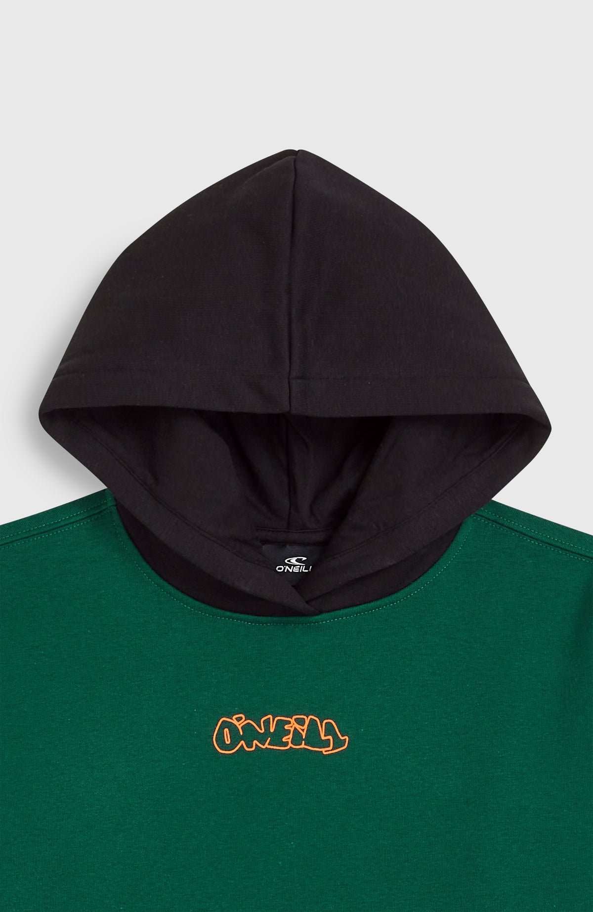 FWC'Play Hoodie für Jungen, grün mit Logo-Print in Orange, flach liegende Nahaufnahme der Kapuze