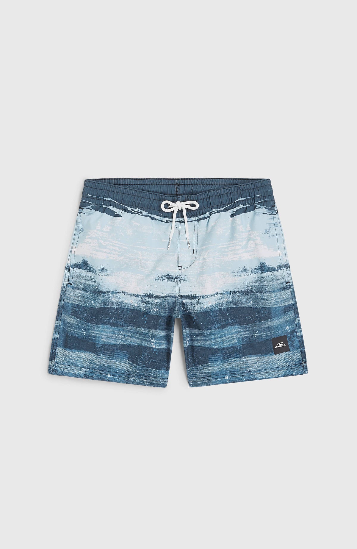 Cali Gradient 14'' Badehose für Jungen, blau mit Streifenmuster in Hellblau, flach liegend von vorne mit Kordelzug