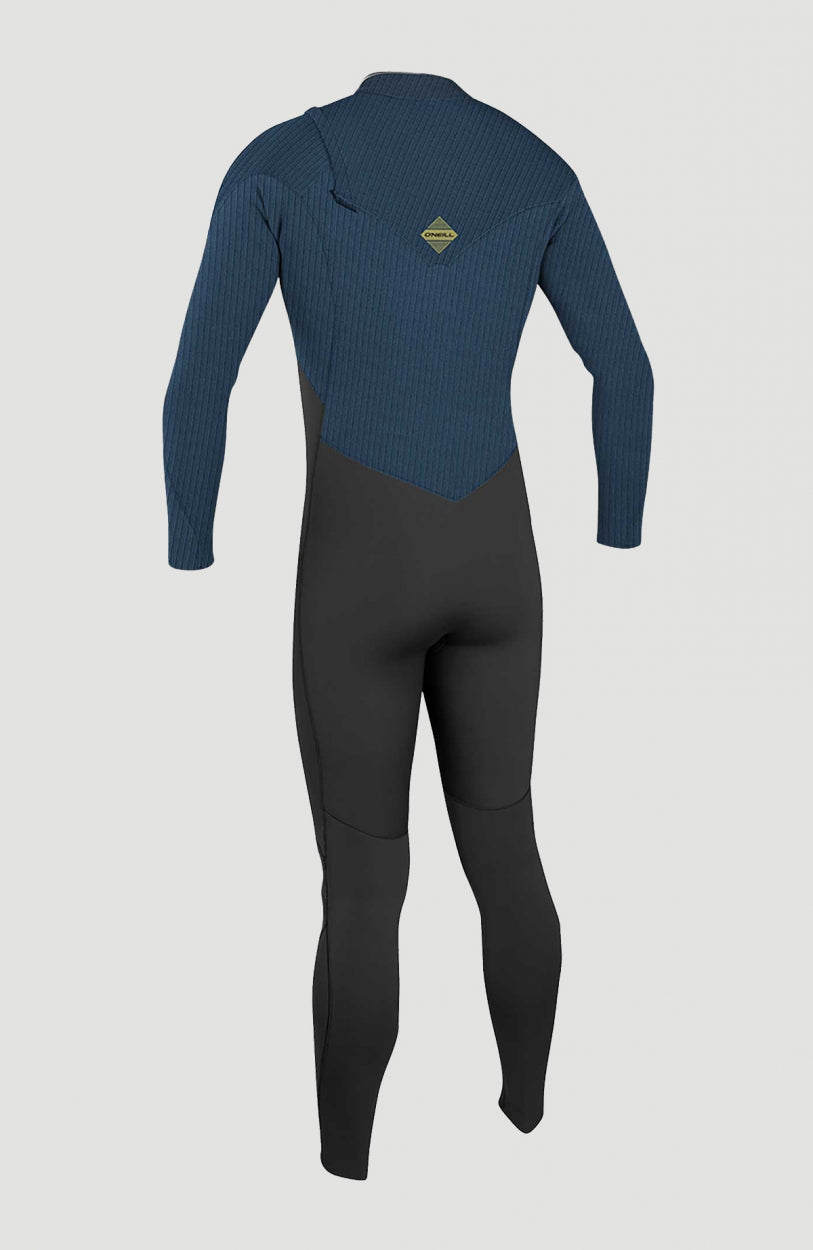 Hyperfreak 3/2mm Neoprenanzug für Herren, schwarz, freigestellt von hinten, mit kleinem Logo-Patch an der Rückseite