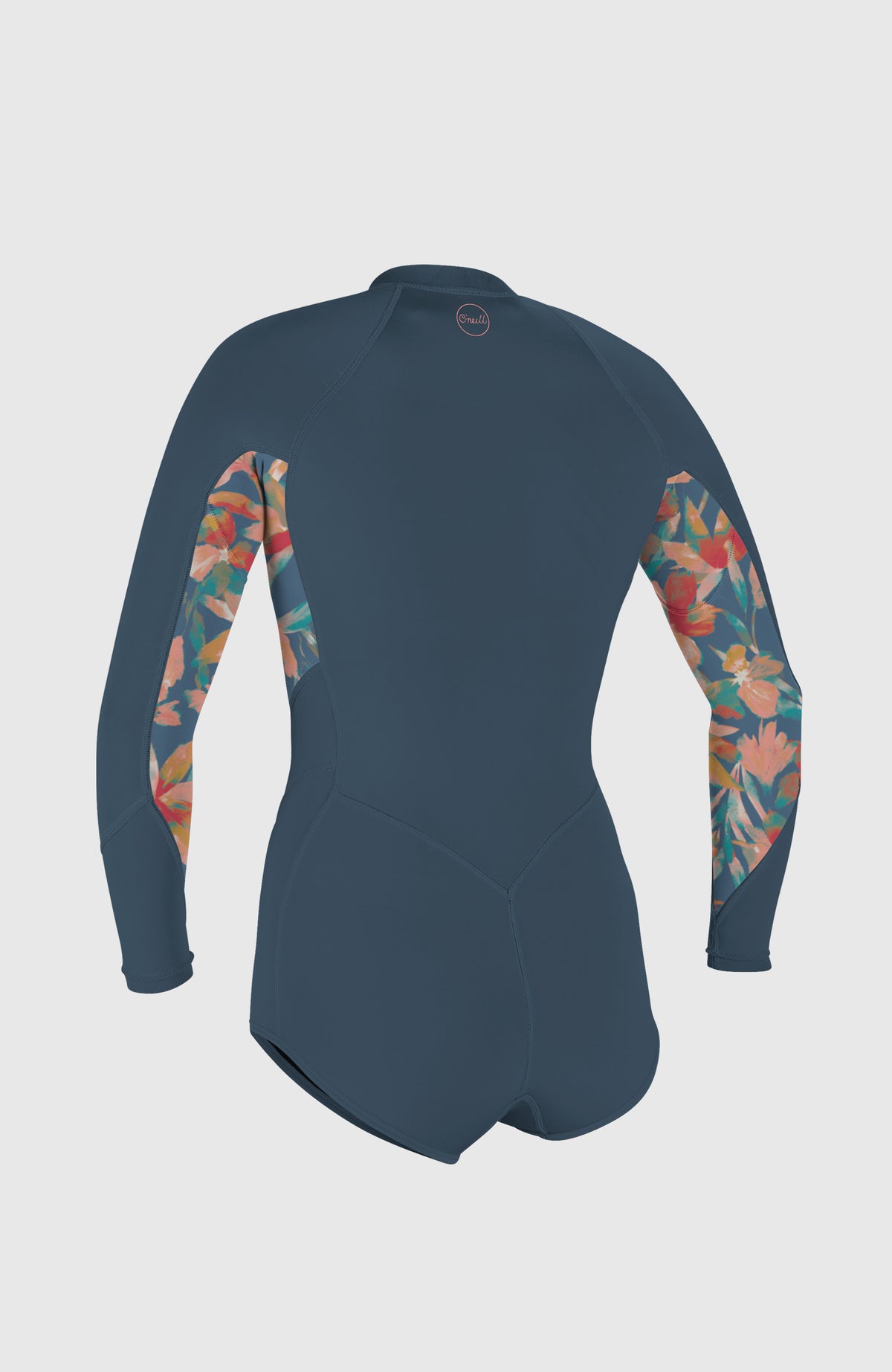 Bahia 2/1mm Neoprenanzug für Damen, blau mit Blumenmuster in Rosa, Rückansicht, Logo-Print an der Rückseite