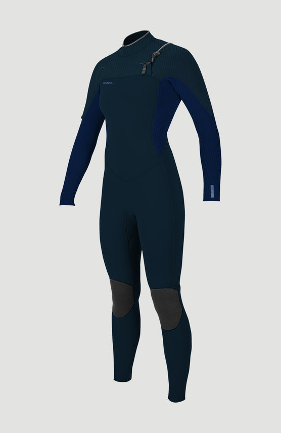 O'Neill Hyperfreak Plus 5/4mm Chest Zip Full Wetsuit für Damen, blau, freigestellt in Vorderansicht mit Brust-Reißverschluss